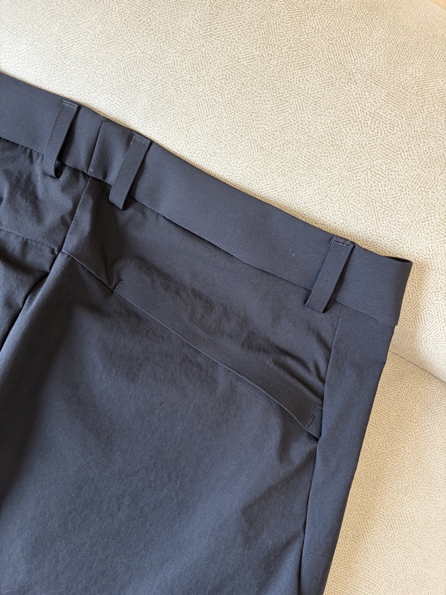 始祖鸟 官网同步 经典户外 工装裤 颜色超级正 海外同步发型 今年流行趋势 进口科技面料 M-4XL