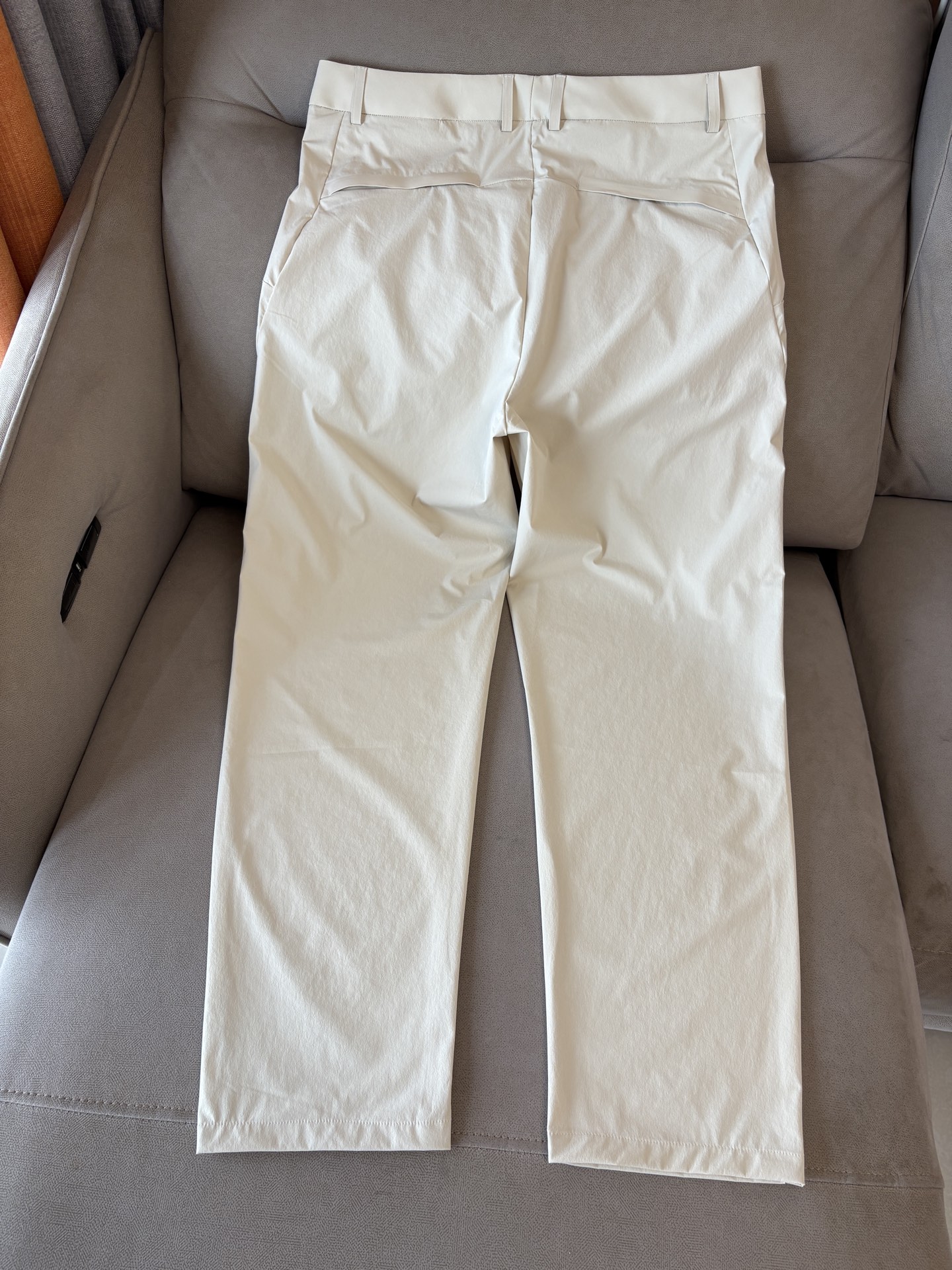 始祖鸟 官网同步 经典户外 工装裤 颜色超级正 海外同步发型 今年流行趋势 进口科技面料 M-4XL