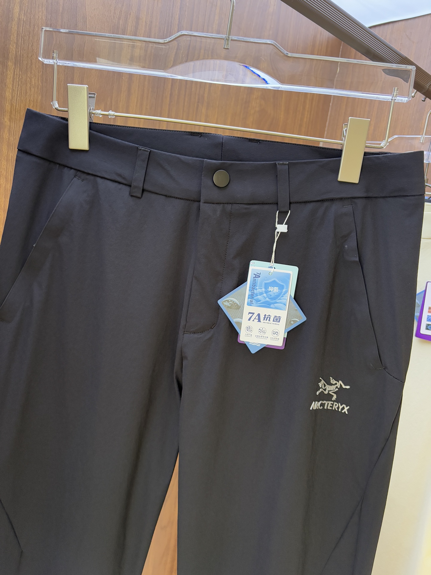 始祖鸟 官网同步 经典户外 工装裤 颜色超级正 海外同步发型 今年流行趋势 进口科技面料 M-4XL