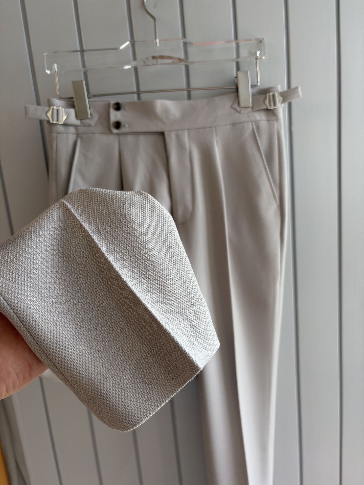 Luxury Naples Fabrics: Timeless Elegance and Comfort in Every Wear - 图片 7