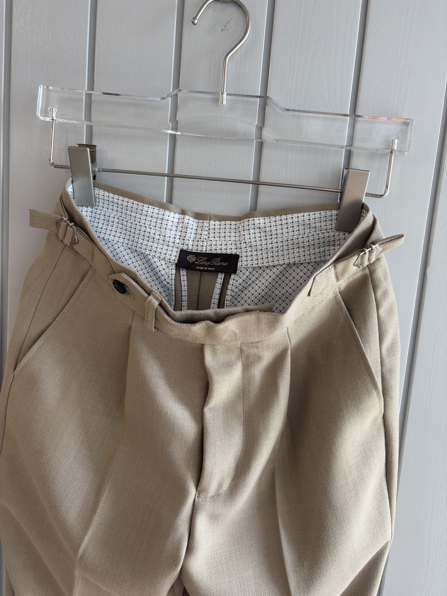 Luxury Naples Fabrics: Timeless Elegance and Comfort in Every Wear - 图片 9