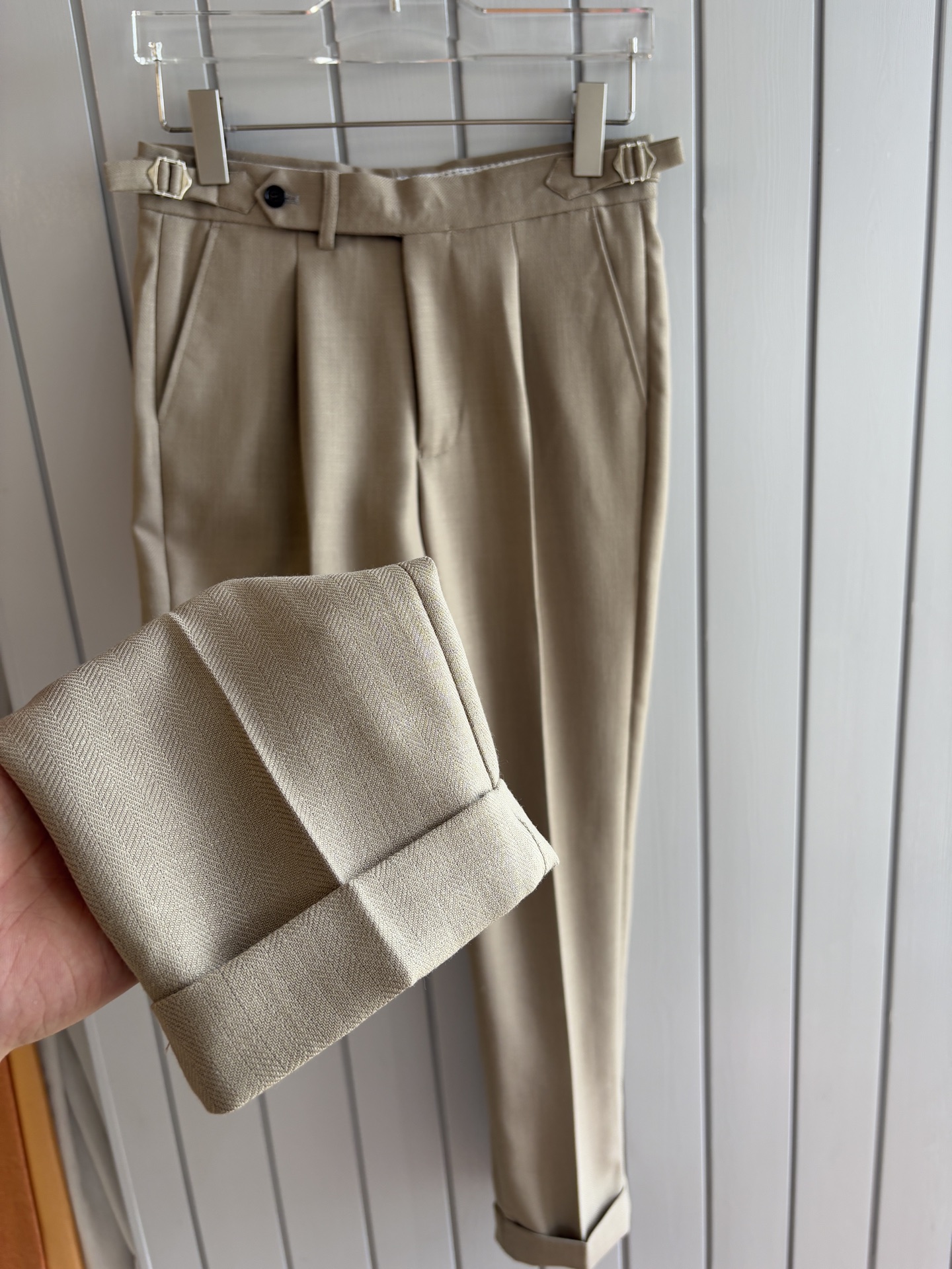 Luxury Naples Fabrics: Timeless Elegance and Comfort in Every Wear - 图片 5