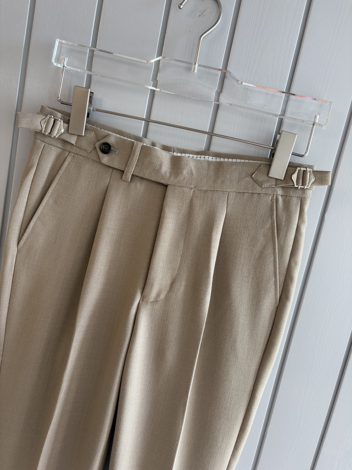 Luxury Naples Fabrics: Timeless Elegance and Comfort in Every Wear - 图片 3