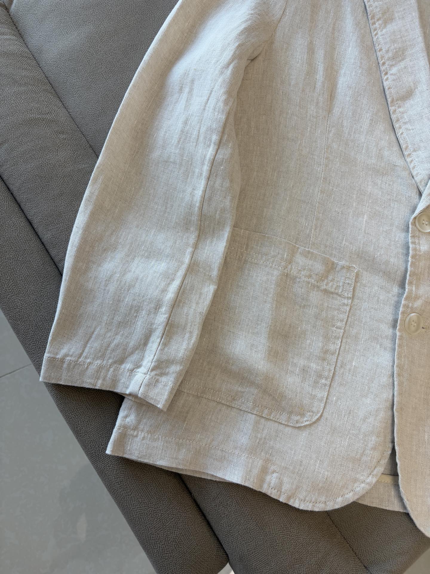 Luxurious Solbati Suit: Timeless Elegance with Modern Charisma in Imported Linen - 图片 6