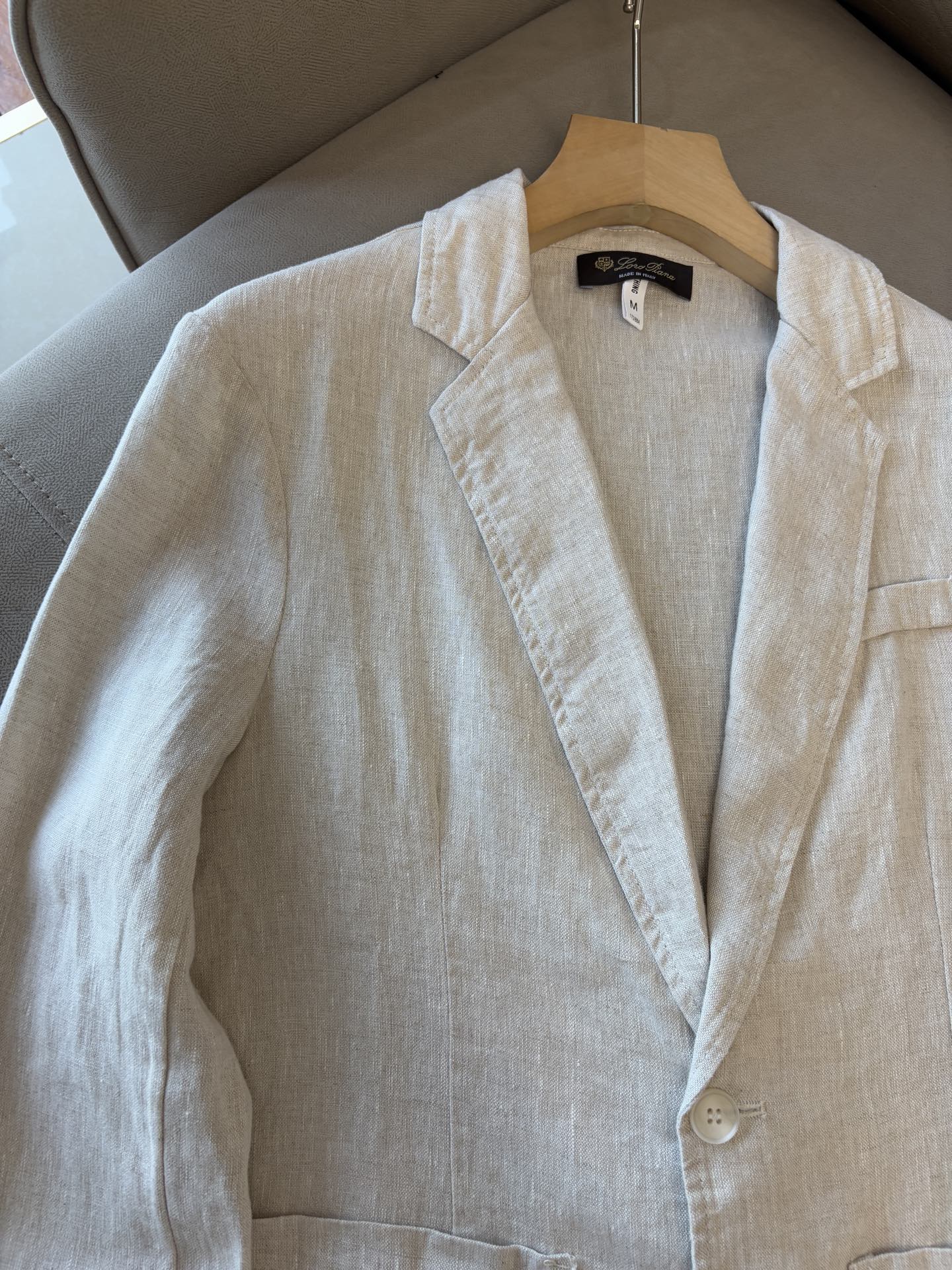Luxurious Solbati Suit: Timeless Elegance with Modern Charisma in Imported Linen - 图片 5