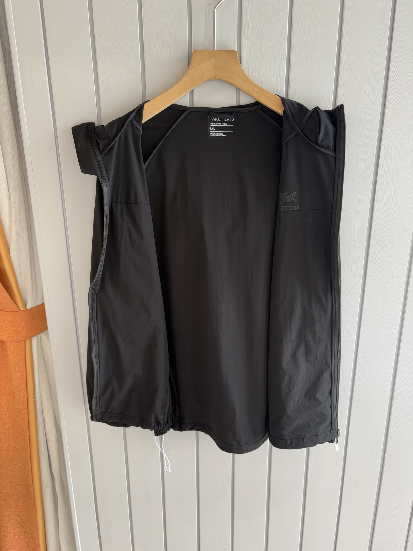 High-Quality Skin Jackets for Hot Weather Adventures – Squamish Company’s Innovative Designs - 图片 9
