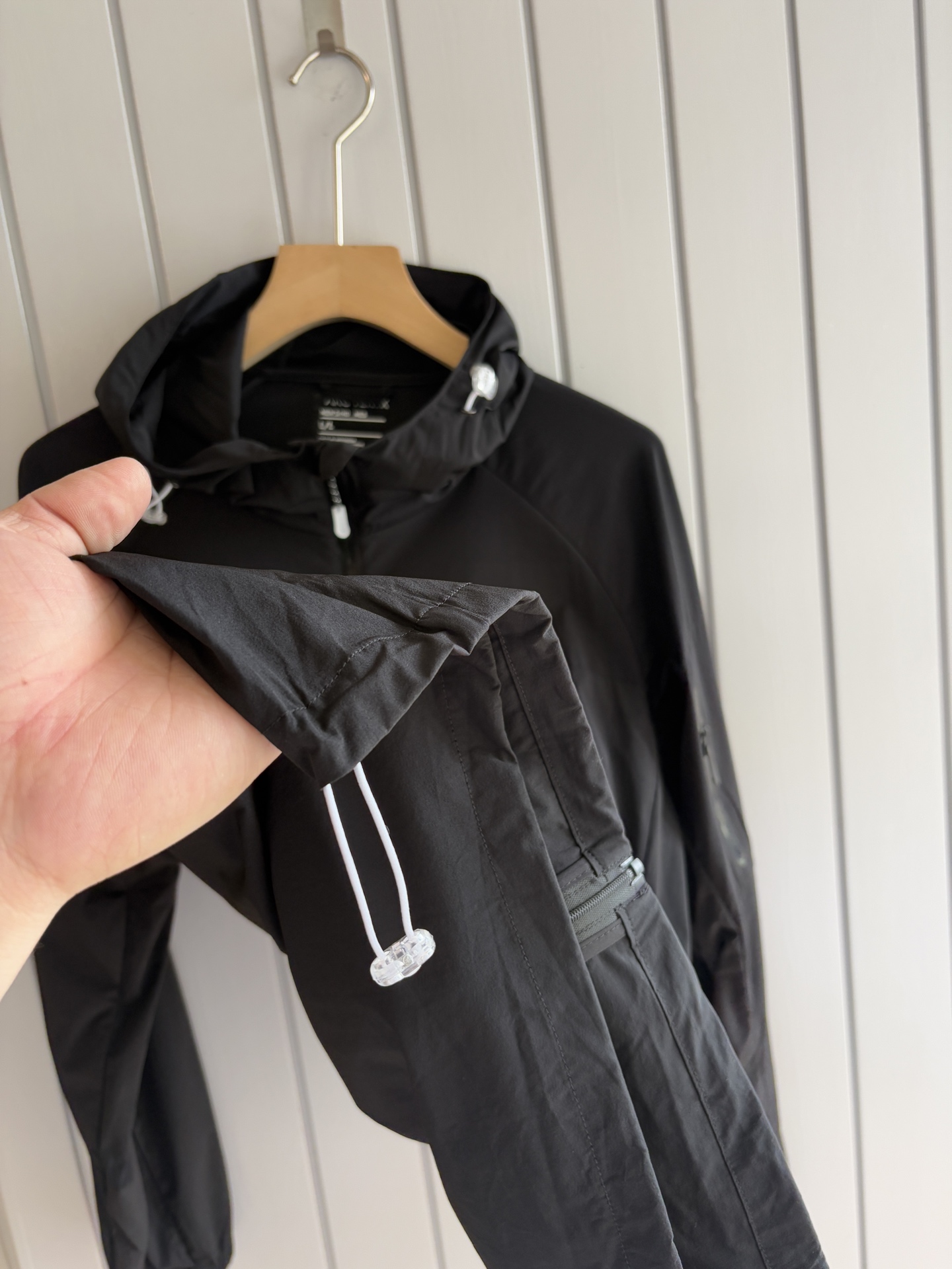 High-Quality Skin Jackets for Hot Weather Adventures – Squamish Company’s Innovative Designs - 图片 6