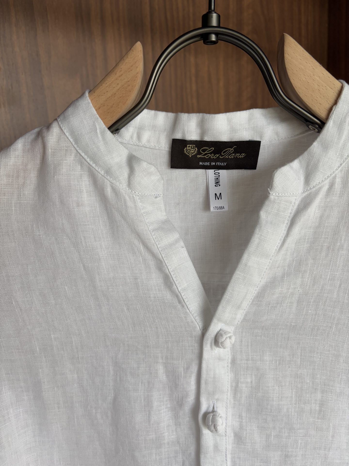 lP🆕20%亚麻男士短袖，男装界的天花板，这款翻领麻料衫短袖精准到每一针的细腻工艺，完全区别于普通面料裁