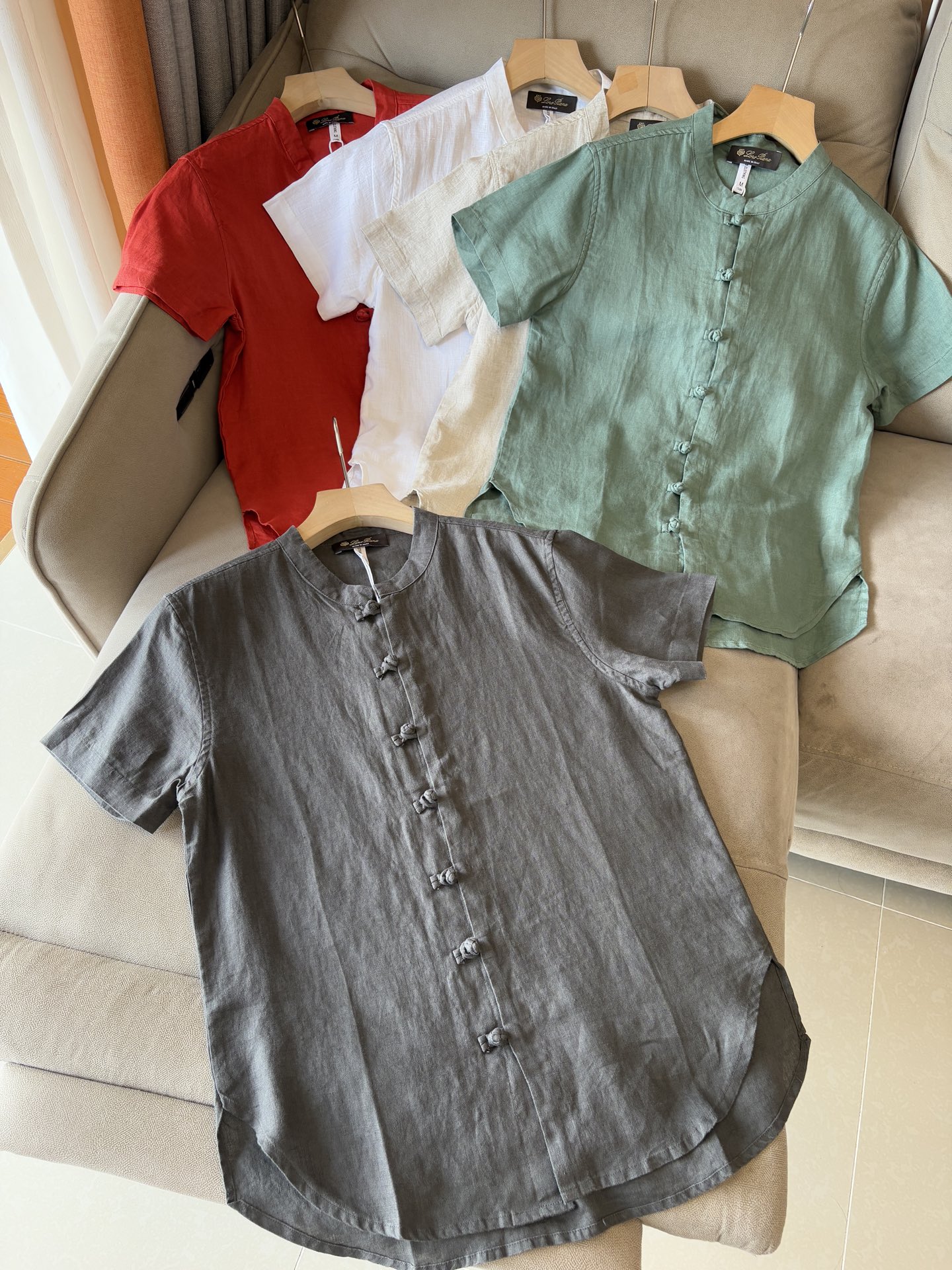 lP🆕20%亚麻男士短袖，男装界的天花板，这款翻领麻料衫短袖精准到每一针的细腻工艺，完全区别于普通面料裁