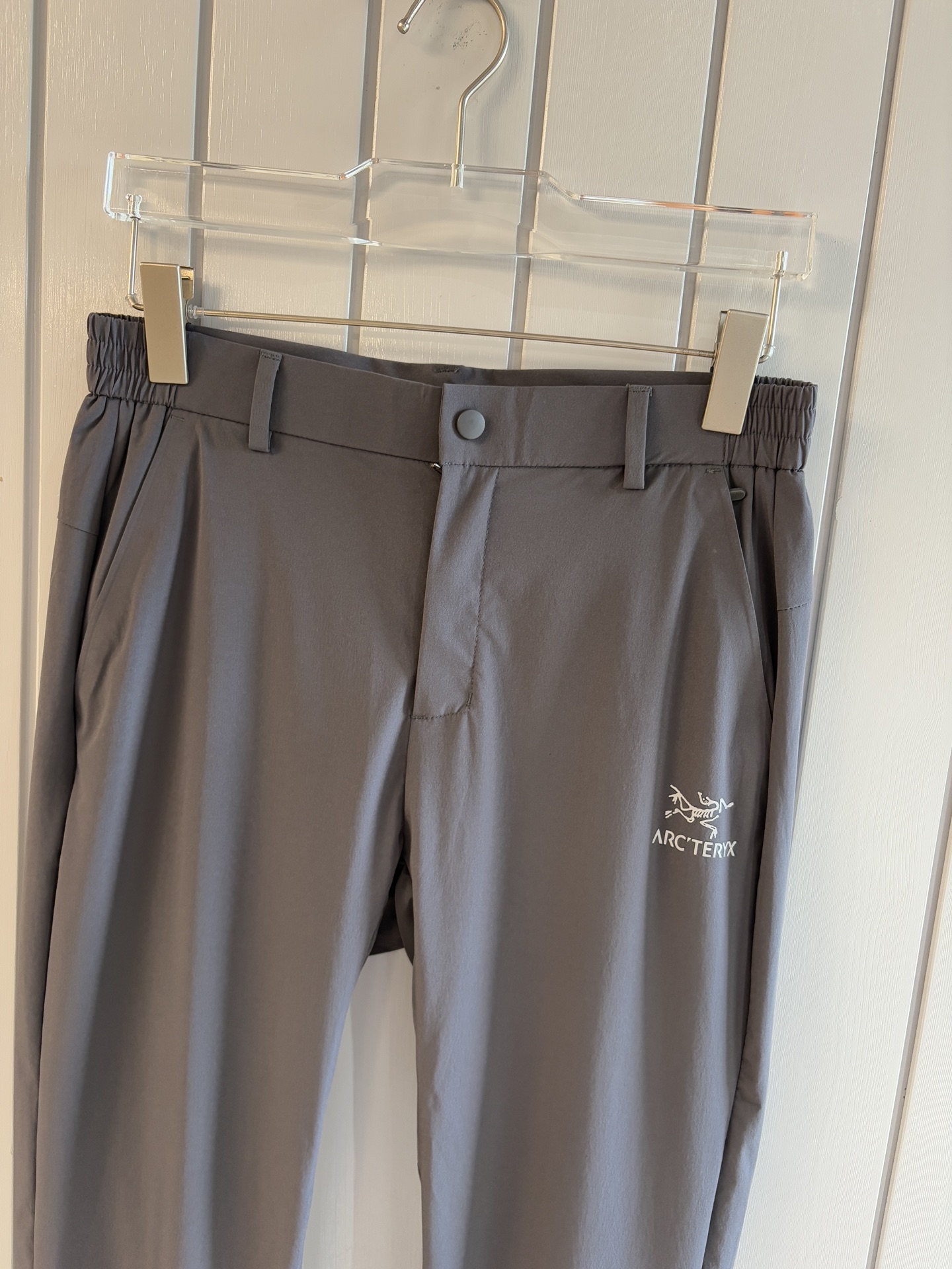 始祖鸟 官网同步 经典户外 工装裤 颜色超级正 海外同步发型 今年流行趋势 进口科技面料 M-3XL