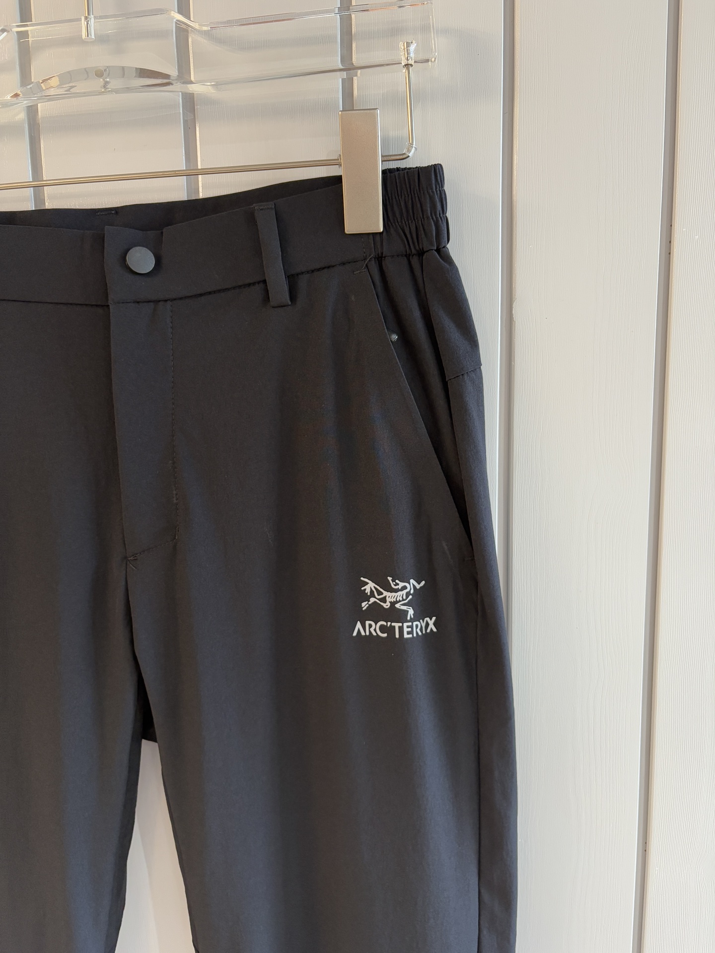 始祖鸟 官网同步 经典户外 工装裤 颜色超级正 海外同步发型 今年流行趋势 进口科技面料 M-3XL