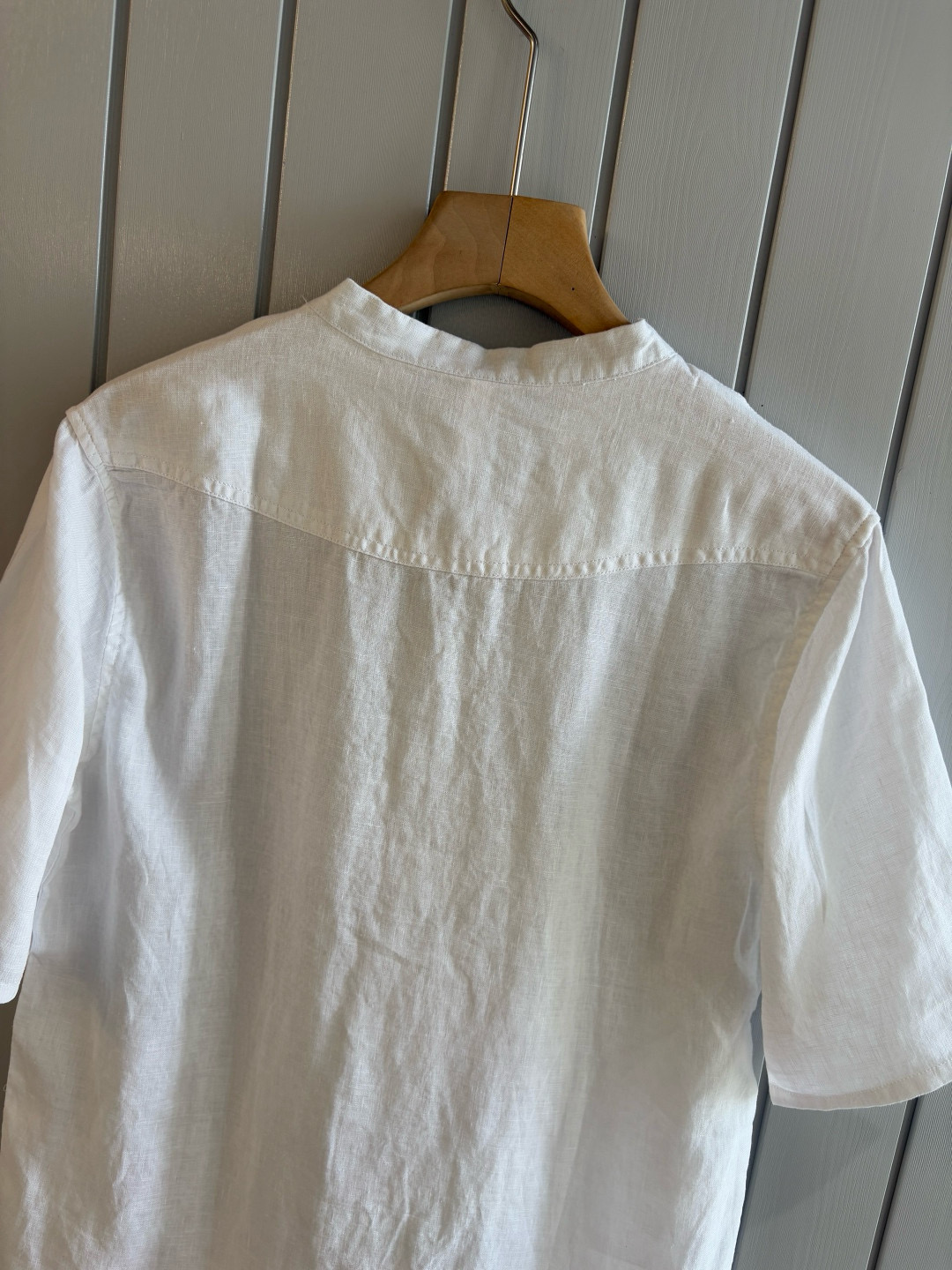 lP🆕20%亚麻男士短袖，男装界的天花板，这款翻领麻料衫短袖精准到每一针的细腻工艺，完全区别于普通面料裁