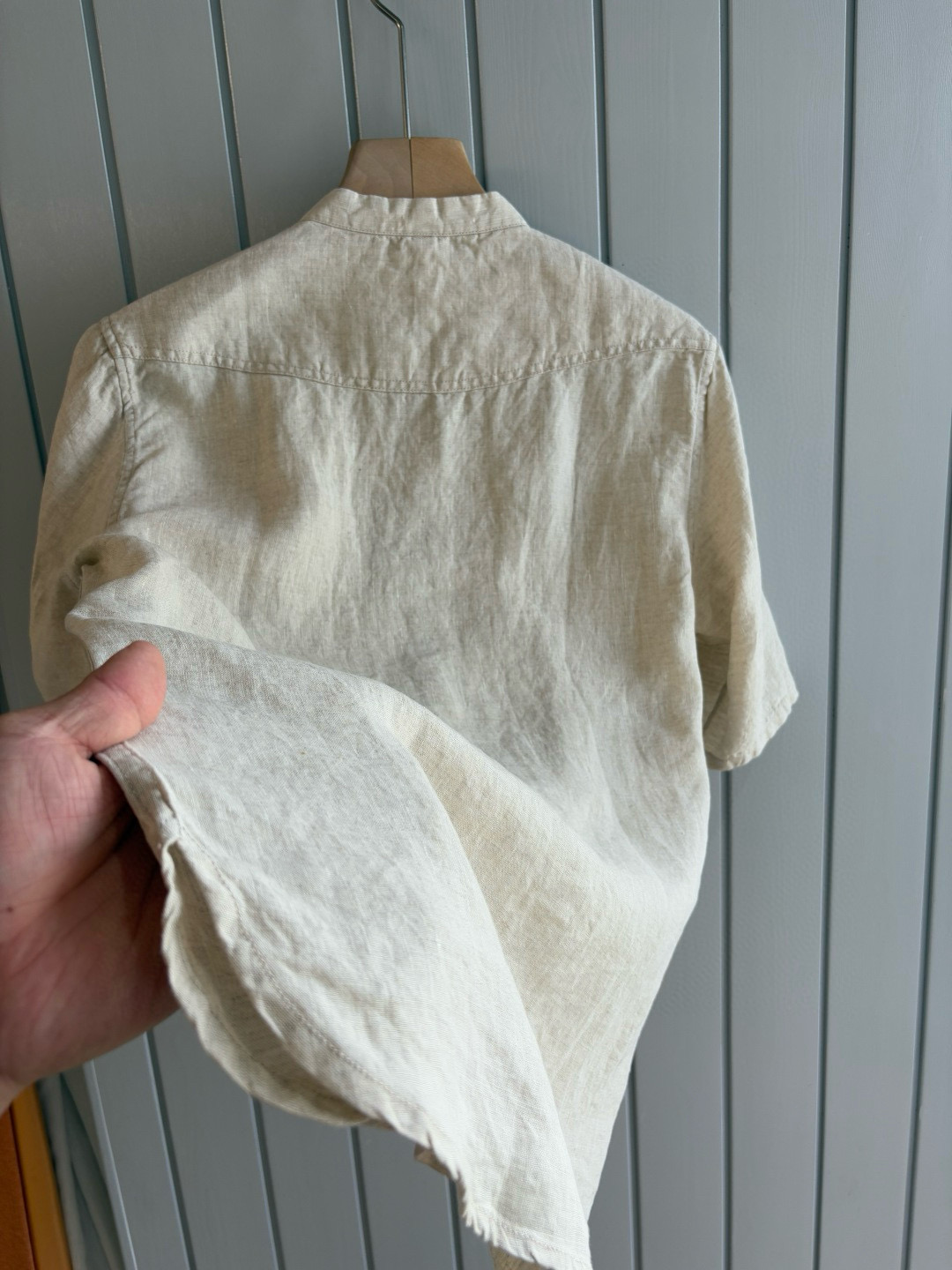 lP🆕20%亚麻男士短袖，男装界的天花板，这款翻领麻料衫短袖精准到每一针的细腻工艺，完全区别于普通面料裁