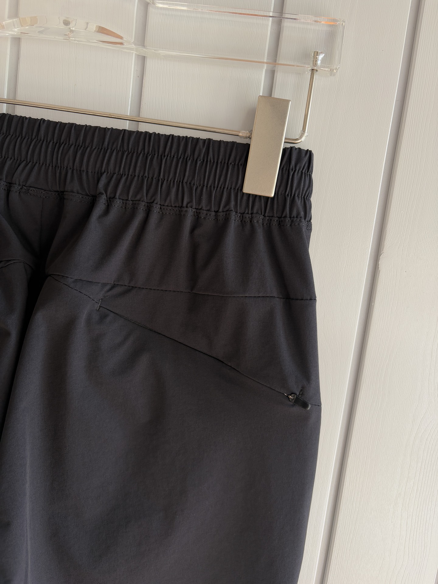 始祖鸟 官网同步 经典户外 工装裤 颜色超级正 海外同步发型 今年流行趋势 进口科技面料 M-3XL