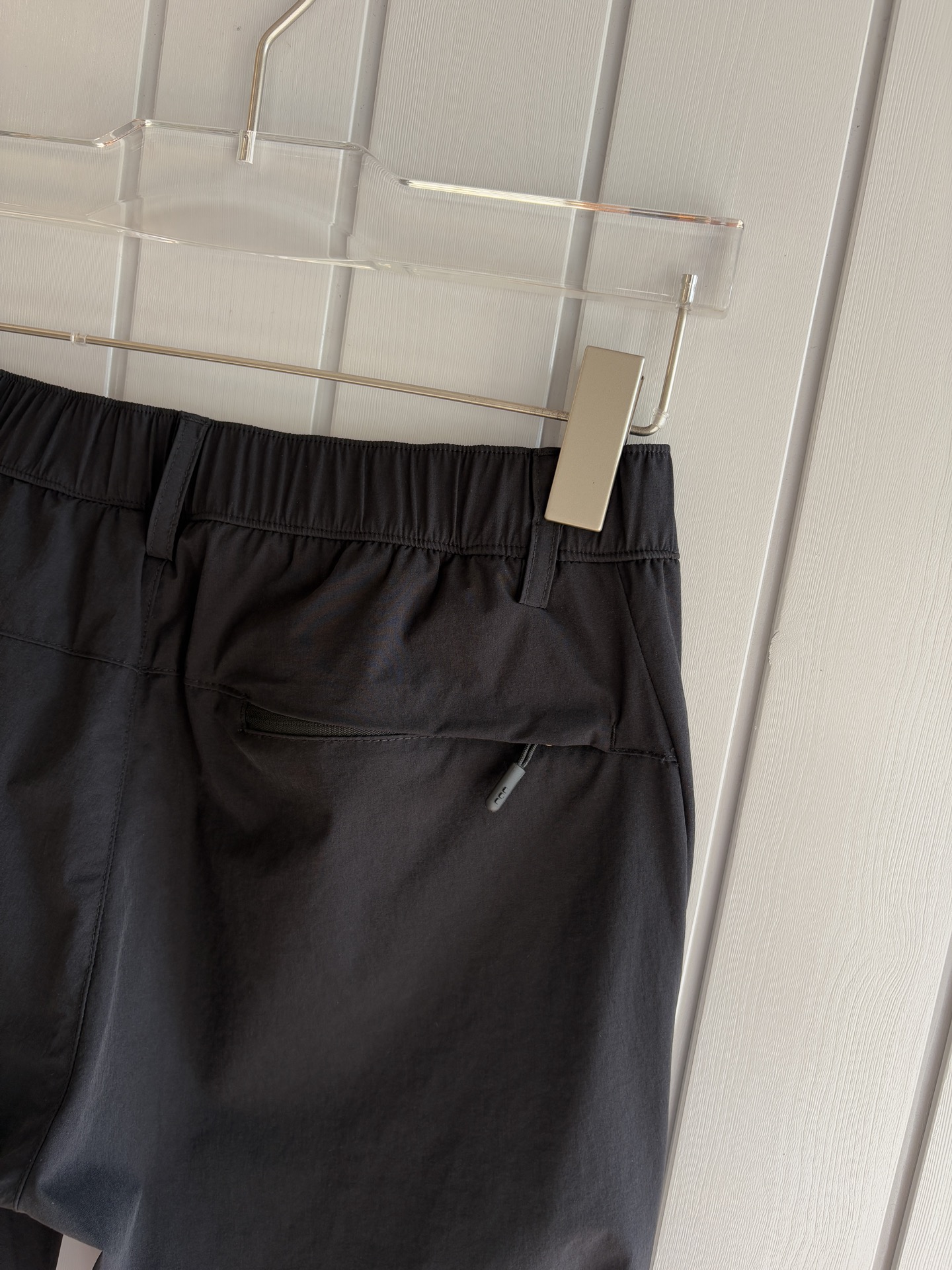 始祖鸟 官网同步 经典户外 工装裤 颜色超级正 海外同步发型 今年流行趋势 进口科技面料 M-3XL