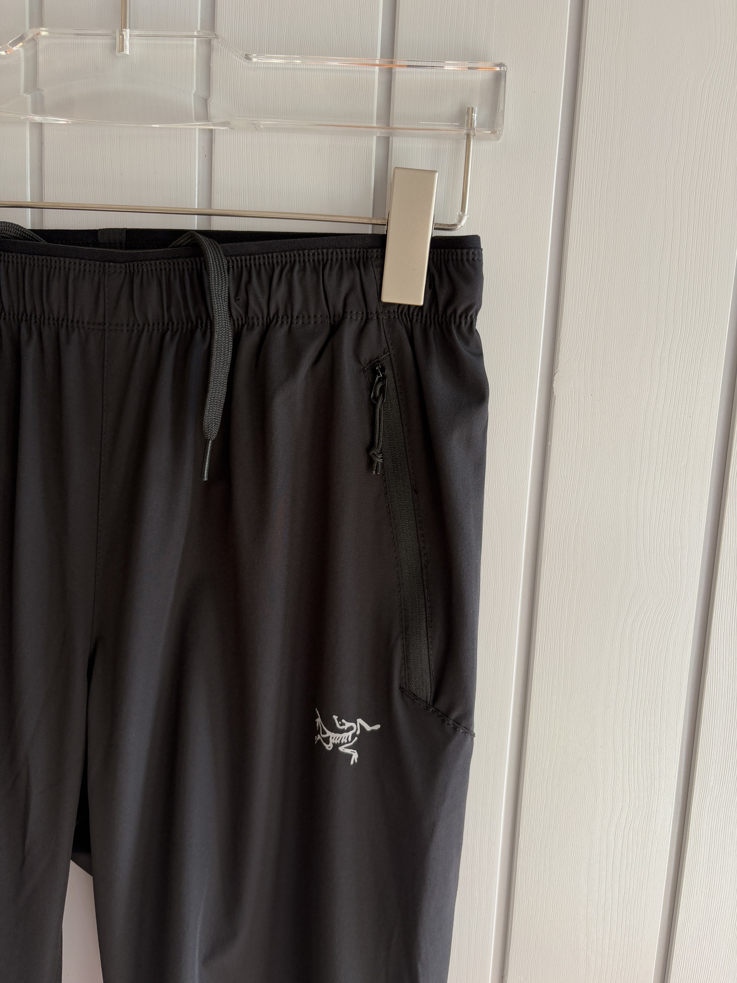 始祖鸟 官网同步 经典户外 工装裤 颜色超级正 海外同步发型 今年流行趋势 进口科技面料 M-3XL