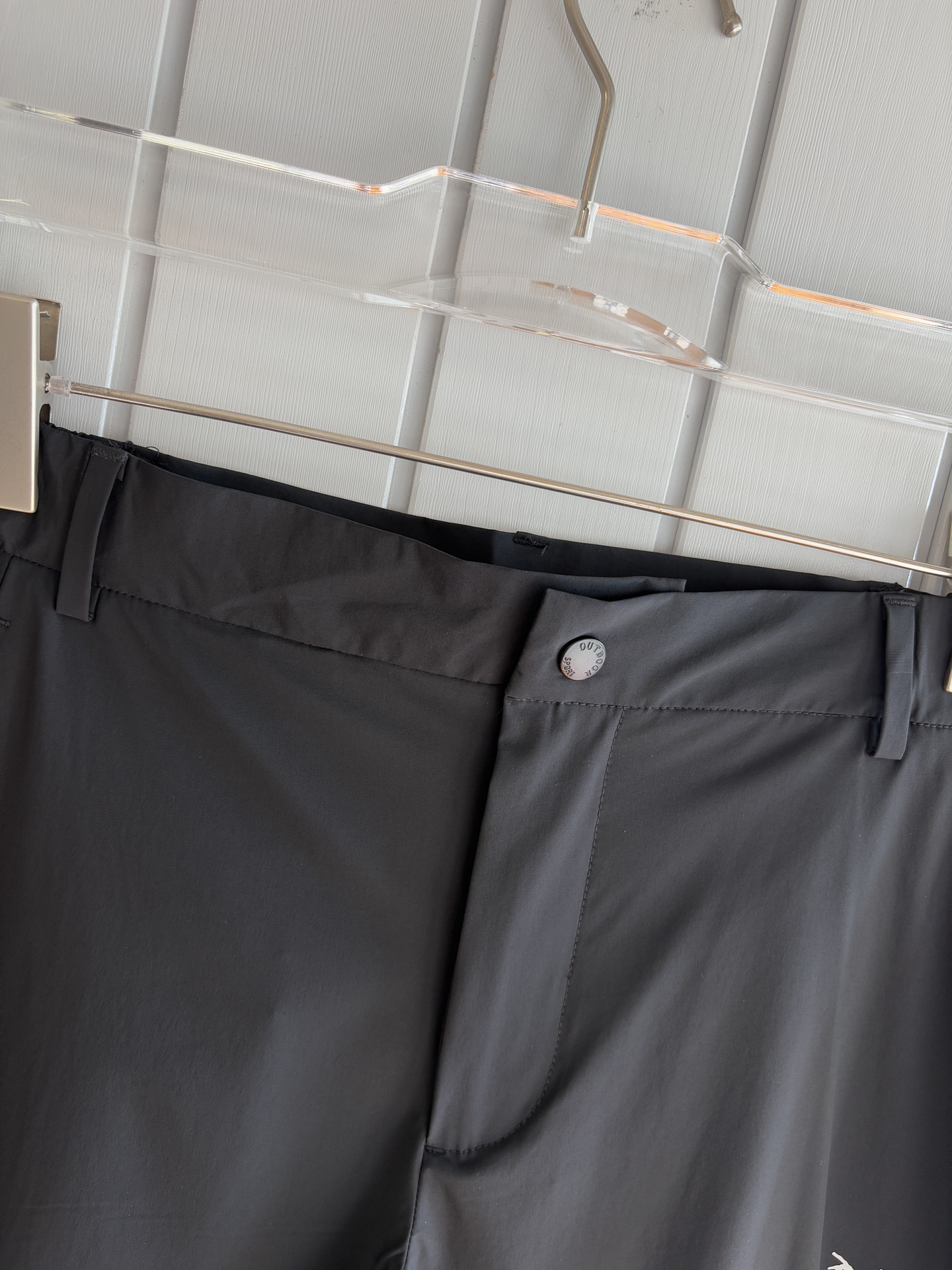 始祖鸟 官网同步 经典户外 工装裤 颜色超级正 海外同步发型 今年流行趋势 进口科技面料 M-3XL