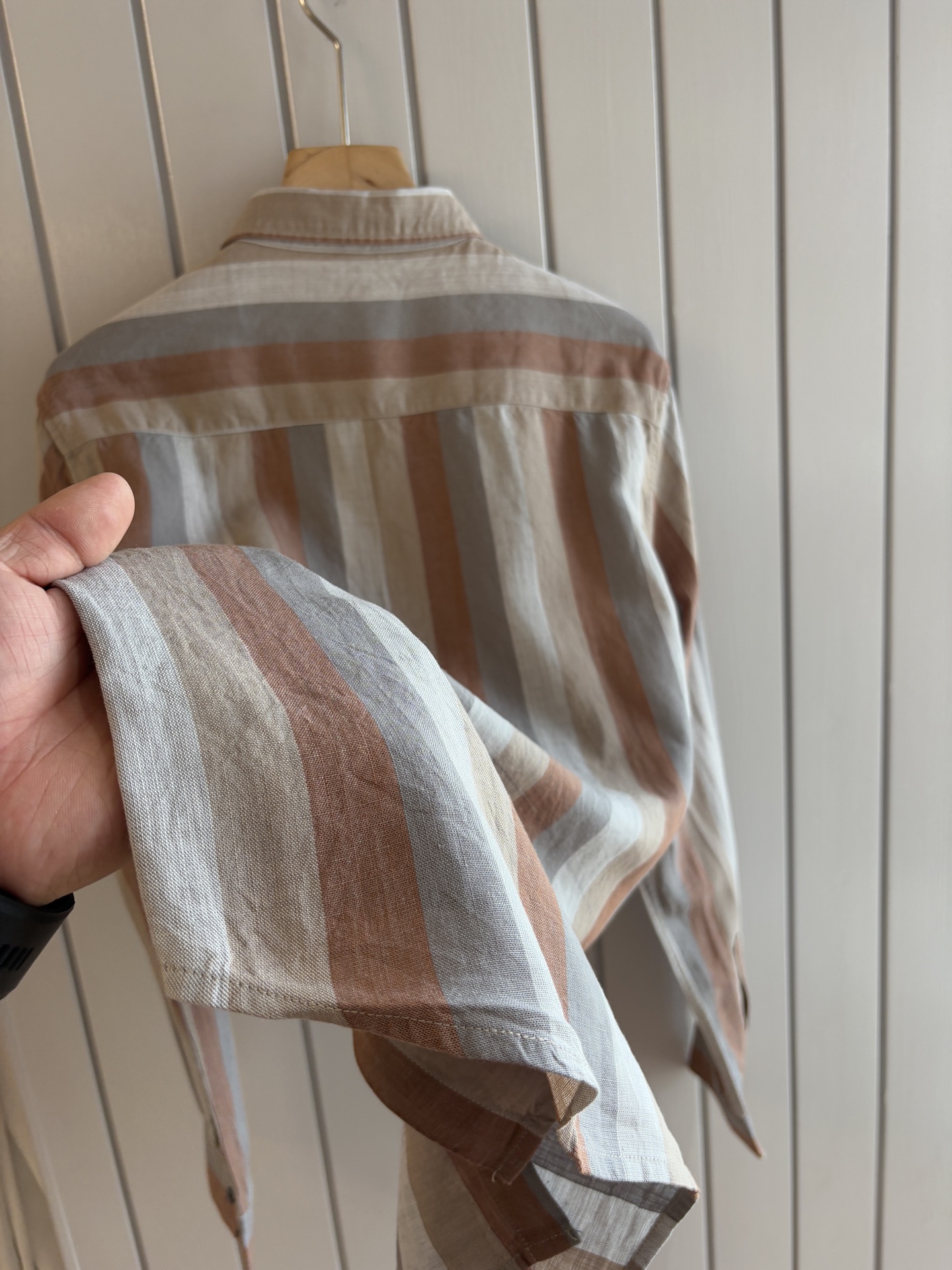 lP🆕 年秋季新款30%亚麻70%色织莱赛尔天丝亚麻休闲长袖衬衣，面料舒适透气&时尚百搭颜色：粉、灰、黄