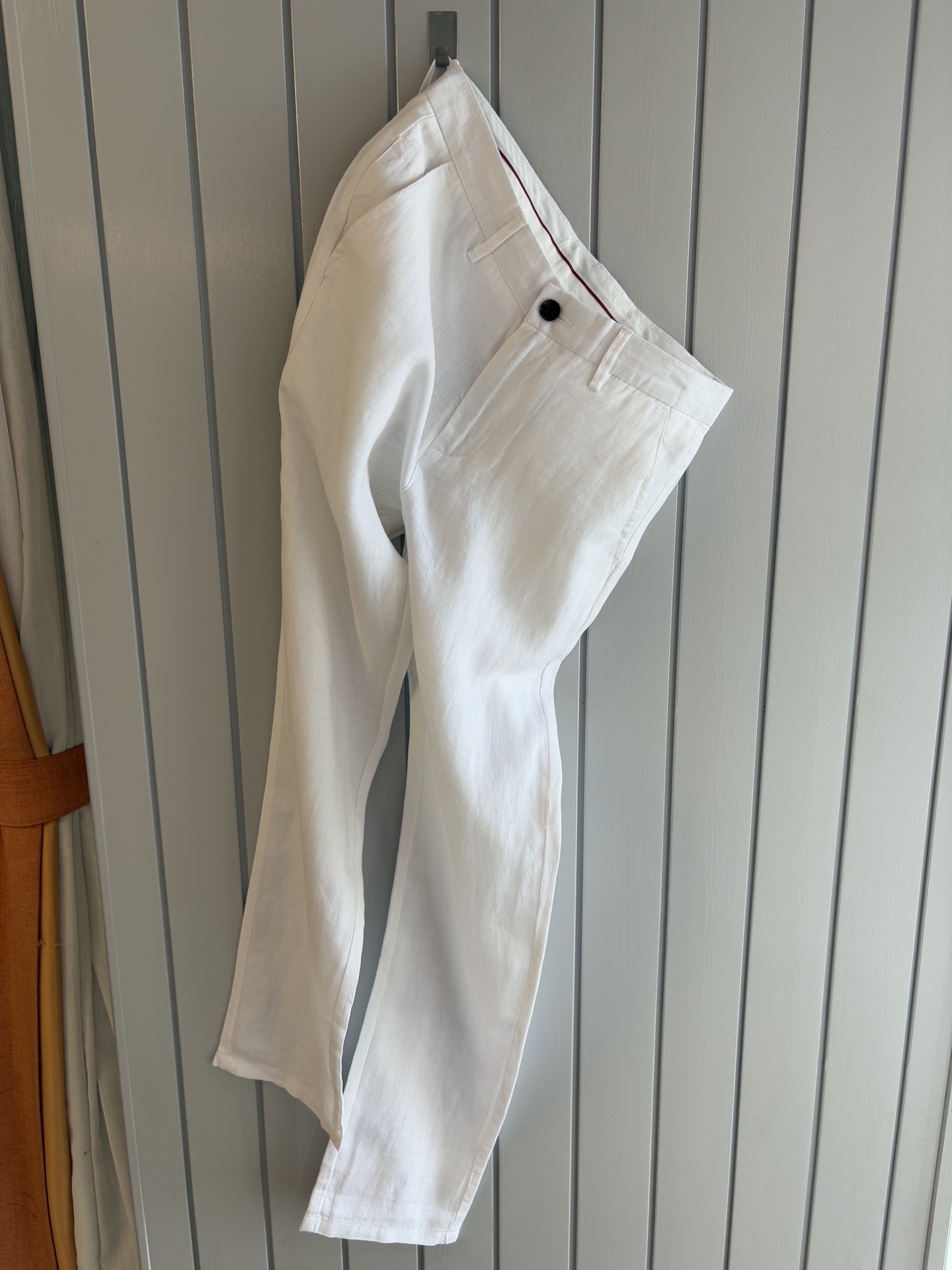 NO:447468,L, spring and summer embroidery logo % full hemp fashion casual pants pants Uncontrollable creation dynamic and attractive, perfect dress makes fashionable business casual easy to break. Natural fine fiber rain dew thread + silk fiber blended material, made of golden ratio combed textile, very light and soft texture, with moisture absorption and heat dissipation and breathability, cool and wide. Neat threading sewing, elastic drawstring waist + embroidery logo decoration opens a new perspective of modern and fashionable seasoning luxury. M-3XL;006,, gold,alexander wang19860909L、春夏刺绣标识 ％全麻时尚休闲裤 裤子 无节制的创造动感兼具吸引力,完美着装让时尚商务休闲轻而易举的攻破. 天然细纤维雨露麻料＋丝质纤维混纺材质,黄金比例精梳纺织而成,质地非常轻盈轻薄柔软,具有吸湿散热与透气的效果,凉爽挺阔. 工整的走线缝制,弹力抽绳腰间＋刺绣标识装饰开启现代时尚的调味剂奢华的新视角. M-3XL;006,,gold,alexander wang,Men's clothing