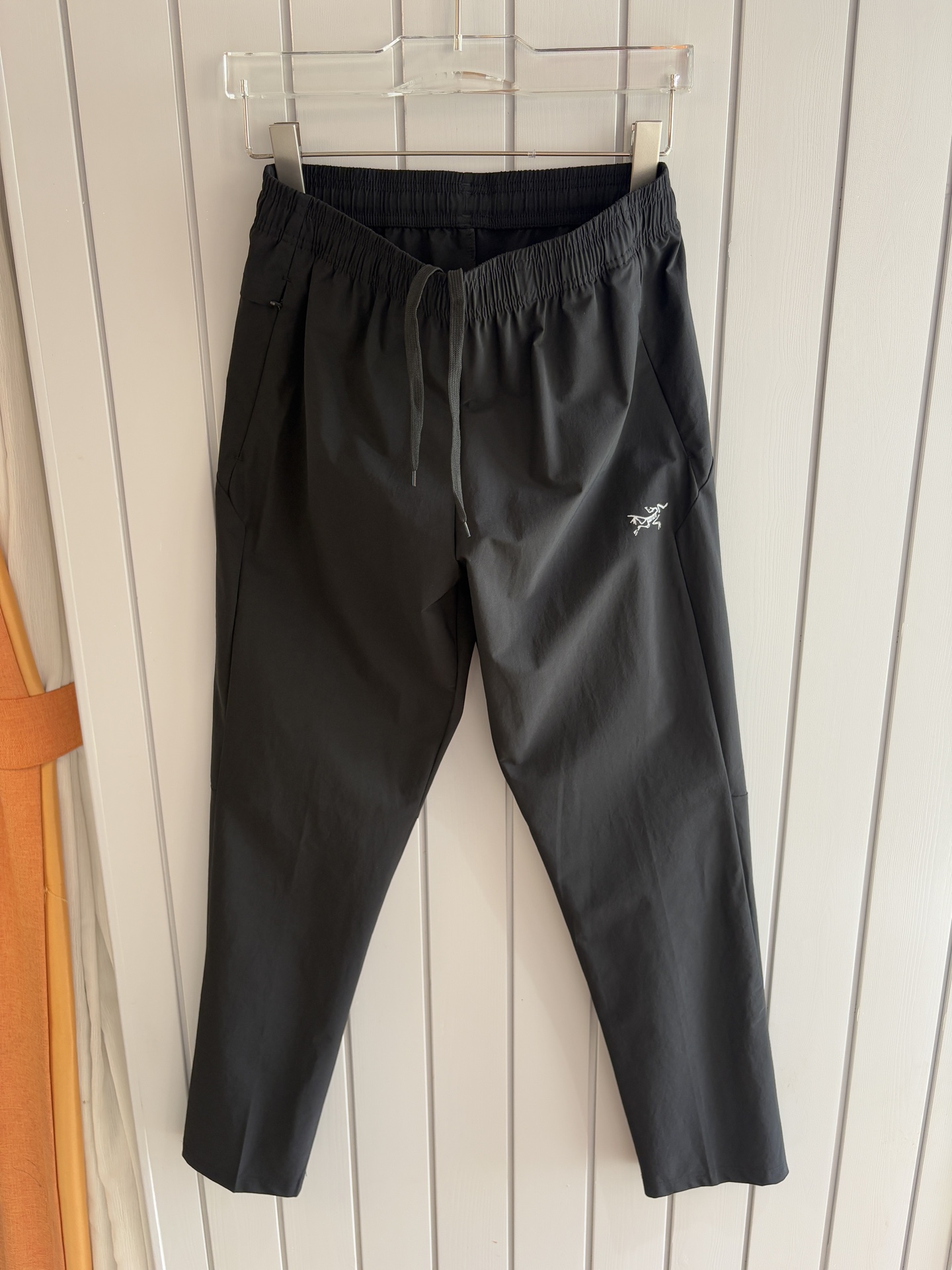 始祖鸟 官网同步 经典户外 工装裤 颜色超级正 海外同步发型 今年流行趋势 进口科技面料 M-XXXL