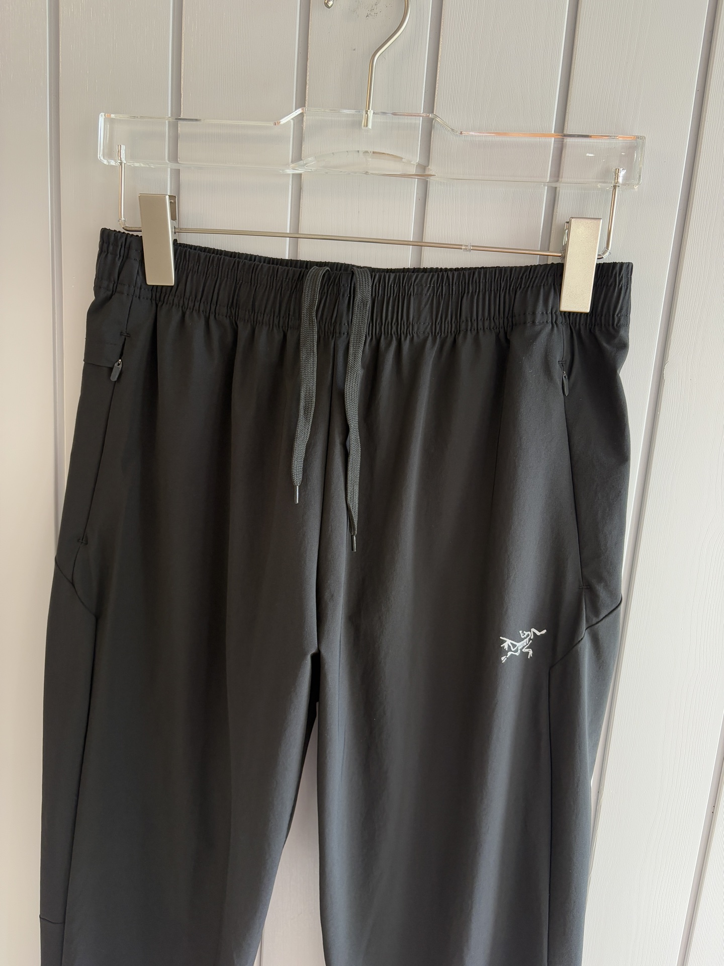 始祖鸟 官网同步 经典户外 工装裤 颜色超级正 海外同步发型 今年流行趋势 进口科技面料 M-XXXL