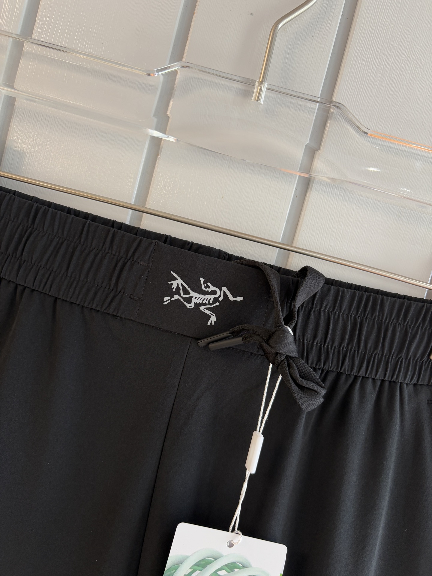 ARC'TERYX始祖鸟 爆款休闲裤 高弹显瘦百搭休闲裤 采用客供高密度登山布四面弹面料！耐磨防泼水的功