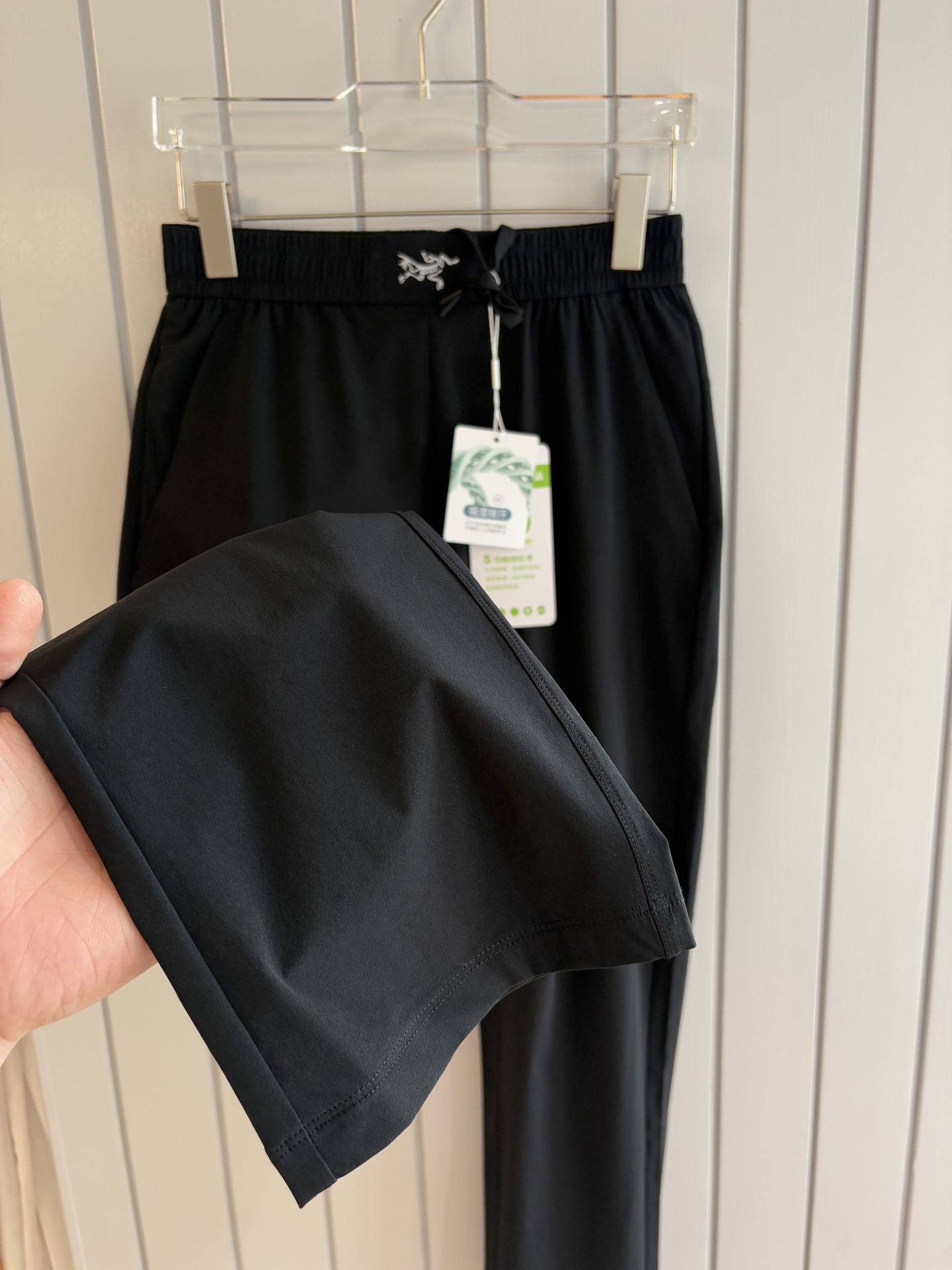 ARC'TERYX始祖鸟 爆款休闲裤 高弹显瘦百搭休闲裤 采用客供高密度登山布四面弹面料！耐磨防泼水的功