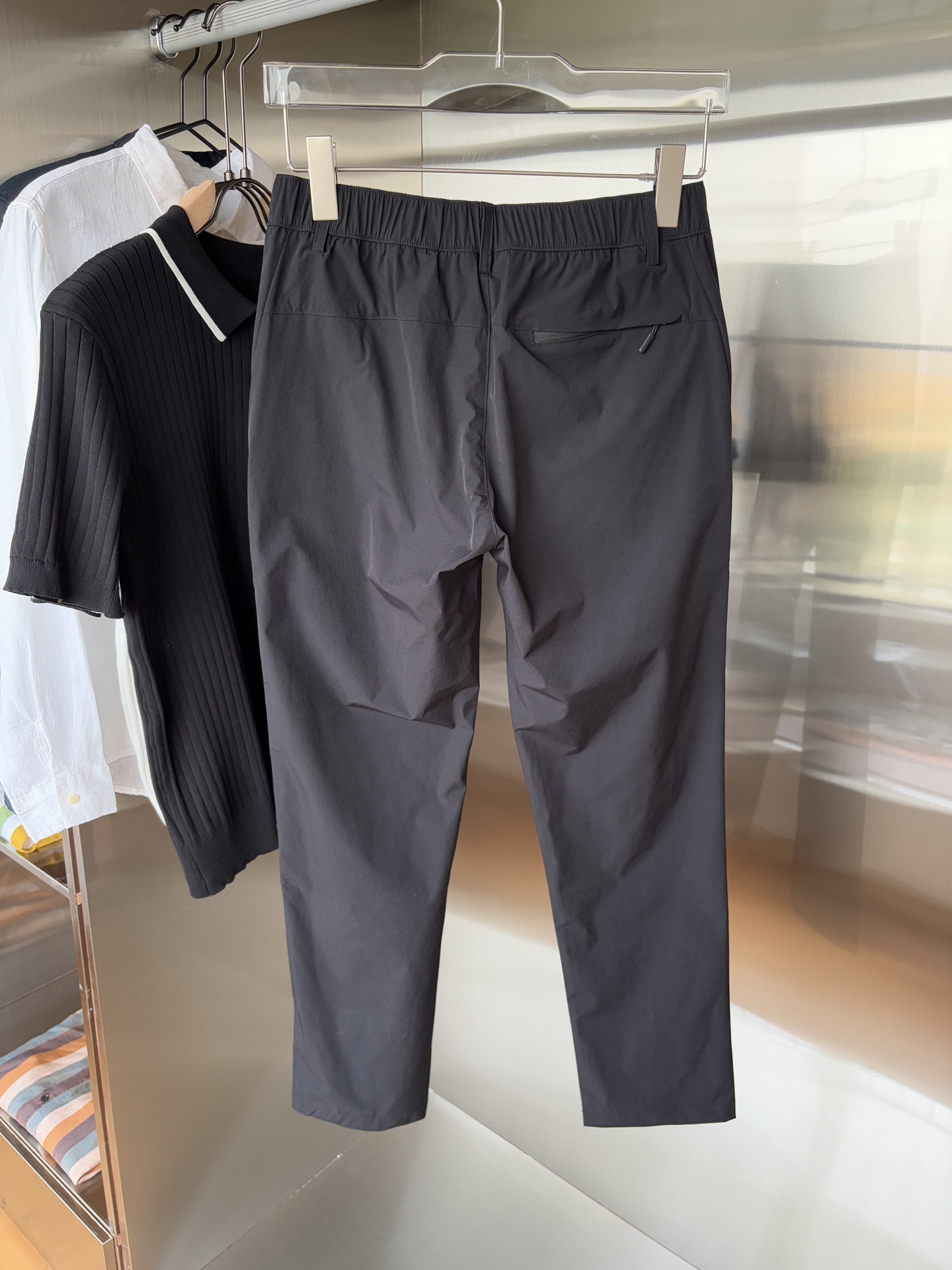 始祖鸟 官网同步 经典户外 工装裤 颜色超级正 海外同步发型 今年流行趋势 进口科技面料 M-3XL