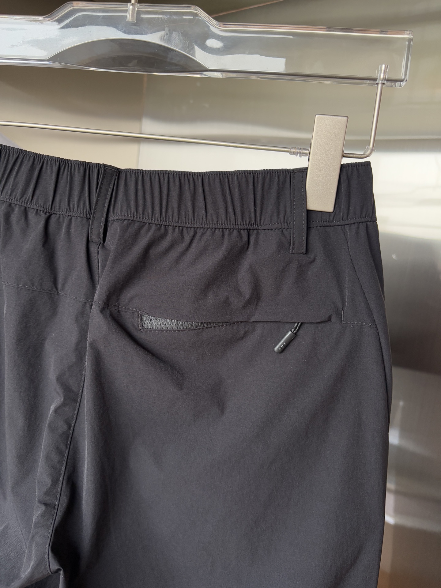 始祖鸟 官网同步 经典户外 工装裤 颜色超级正 海外同步发型 今年流行趋势 进口科技面料 M-3XL