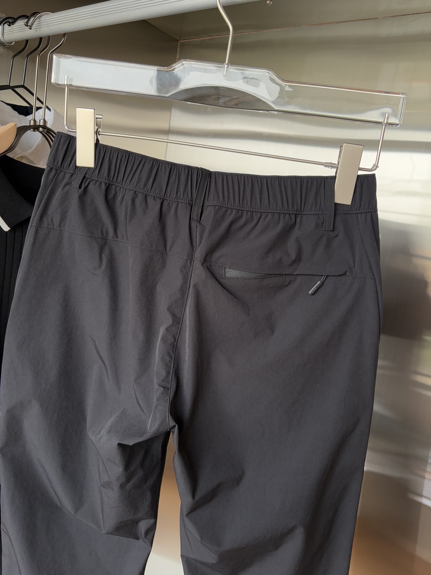 始祖鸟 官网同步 经典户外 工装裤 颜色超级正 海外同步发型 今年流行趋势 进口科技面料 M-3XL