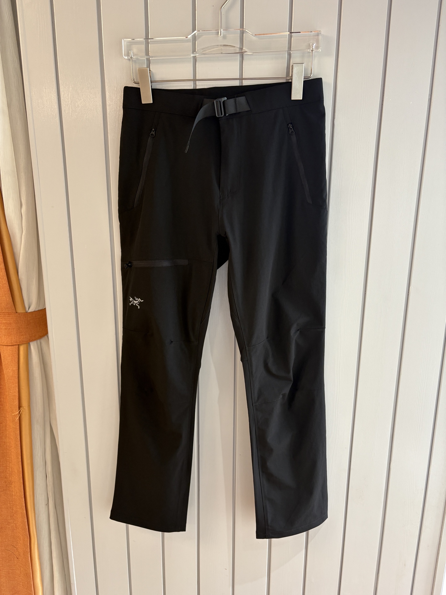 NO:463640,The 2025 official website synchronization classic outdoor work pants super positive color overseas synchronous hairstyles this year's trends Imported technological fabrics M-3XL, alexander wang19860909始祖2025官网同步 经典户外 工装裤 颜色超级正 海外同步发型 今年流行趋势 进口科技面料 M-3XL,,alexander wang,Men's clothing