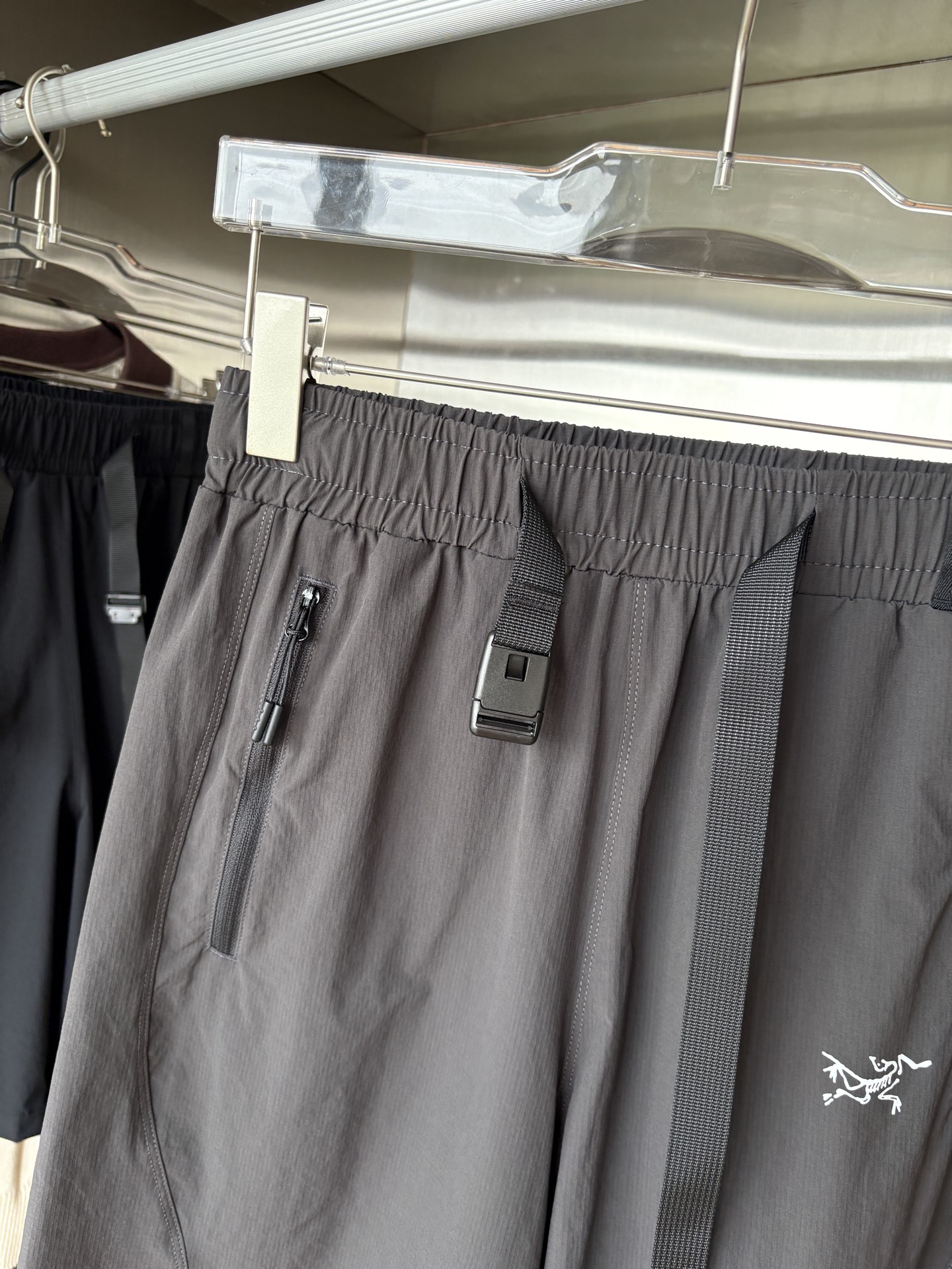 始祖2025夏季新款 短裤  休闲裤，专柜定制面料 透气舒适度高，细节无可挑剔，品牌元素设计理念，体现品