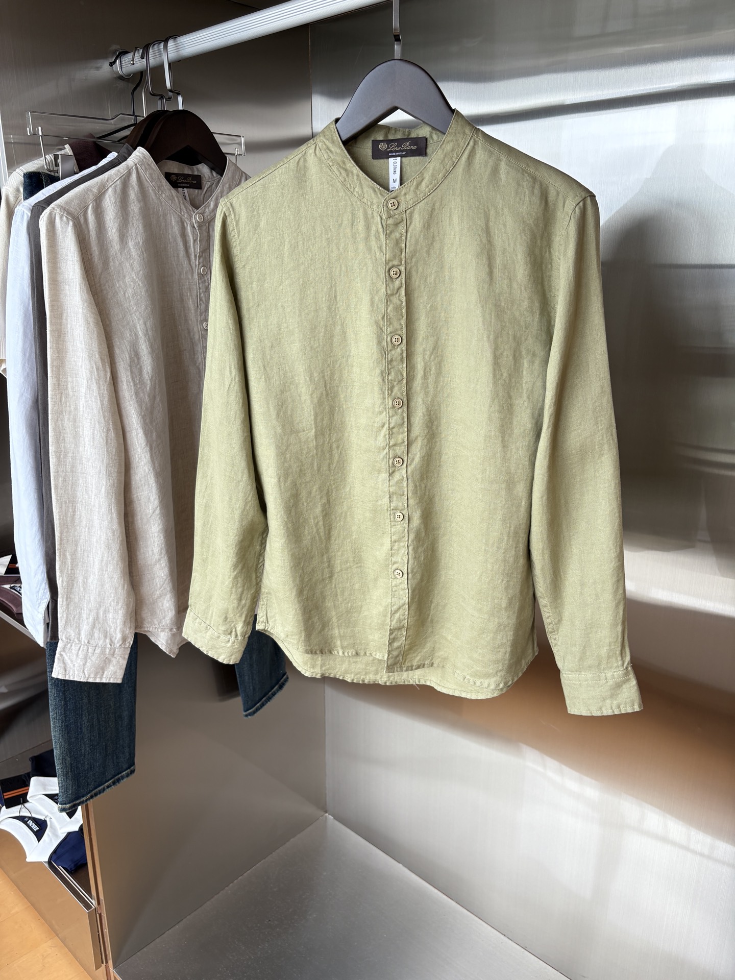 NO:485070,L-year linen long-sleeved hot sale [celebrating] pure linen simple versatile casual shirt, breathable and fashionable versatile color white, gray, green, khaki Size M-3XL, loro piana, alexander wang19860909L年亚麻长袖热卖款[庆祝]纯亚麻简约百搭休闲衬衣,面料透气&时尚百搭 颜色白色、灰色、绿色、卡其色 尺码M-3XL,,loro piana,alexander wang,Men's clothing