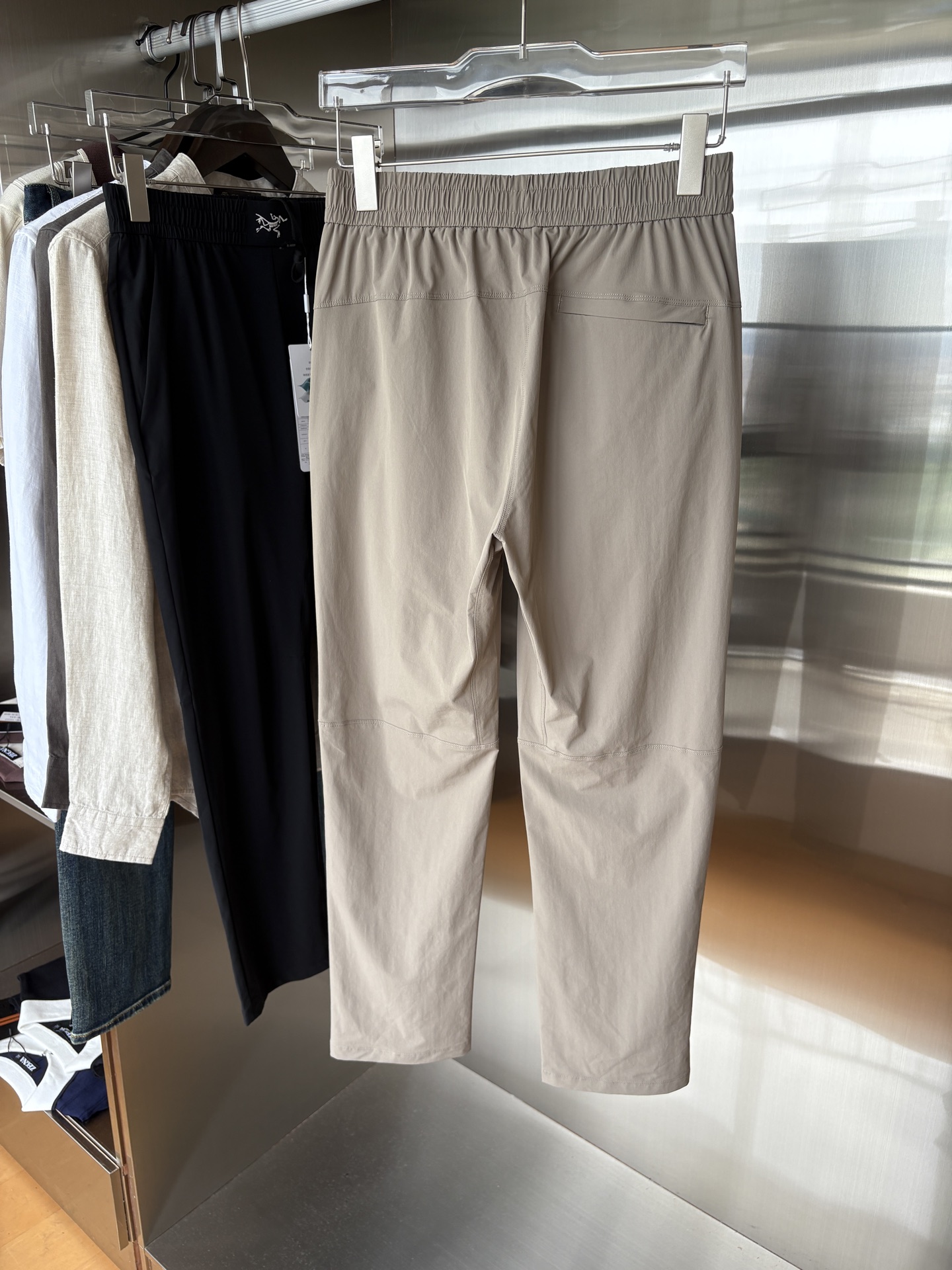 始祖2025官网同步 经典户外 工装裤 颜色超级正 海外同步发型 今年流行趋势 进口科技面料 M-3XL