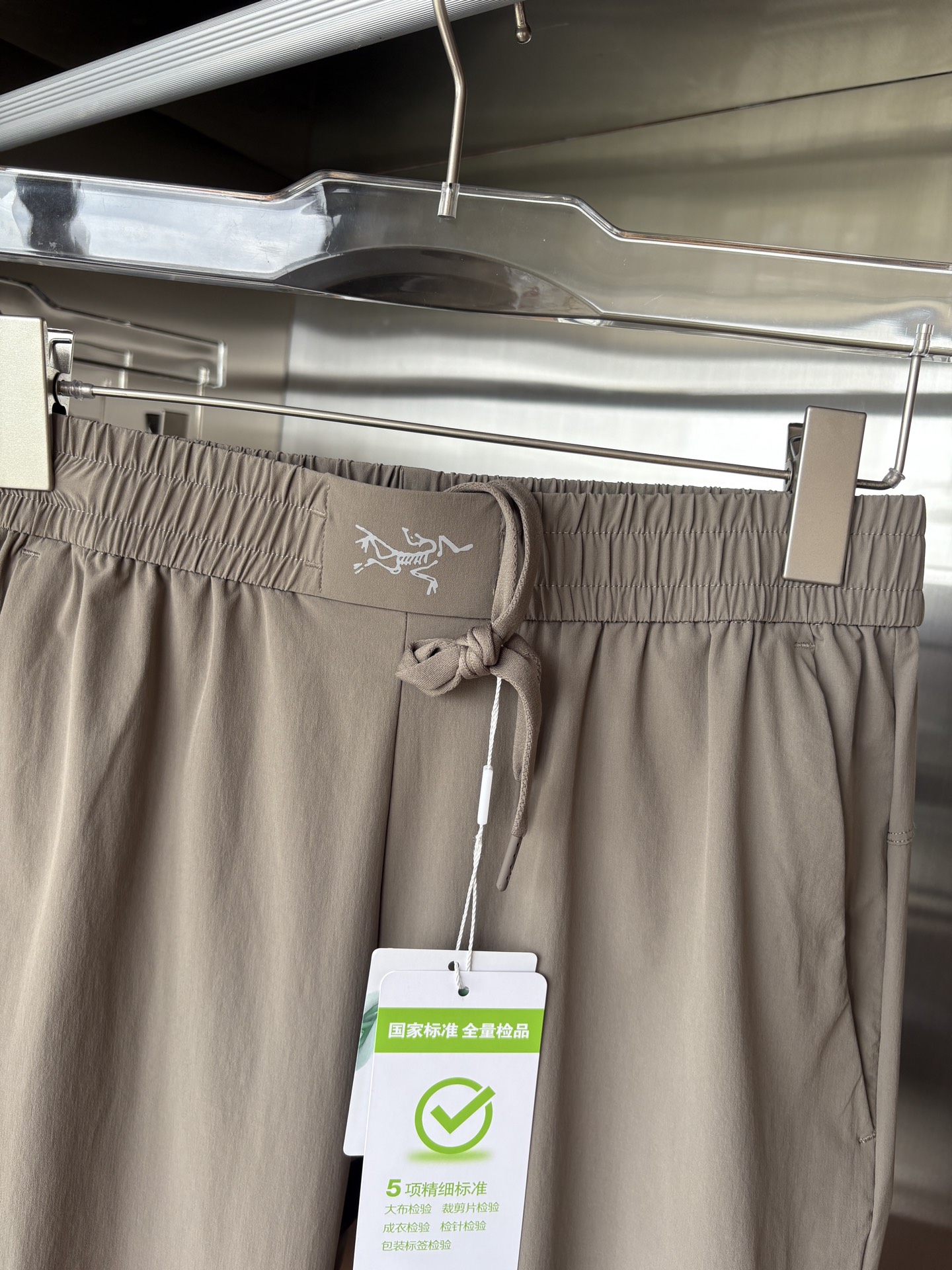 始祖2025官网同步 经典户外 工装裤 颜色超级正 海外同步发型 今年流行趋势 进口科技面料 M-3XL