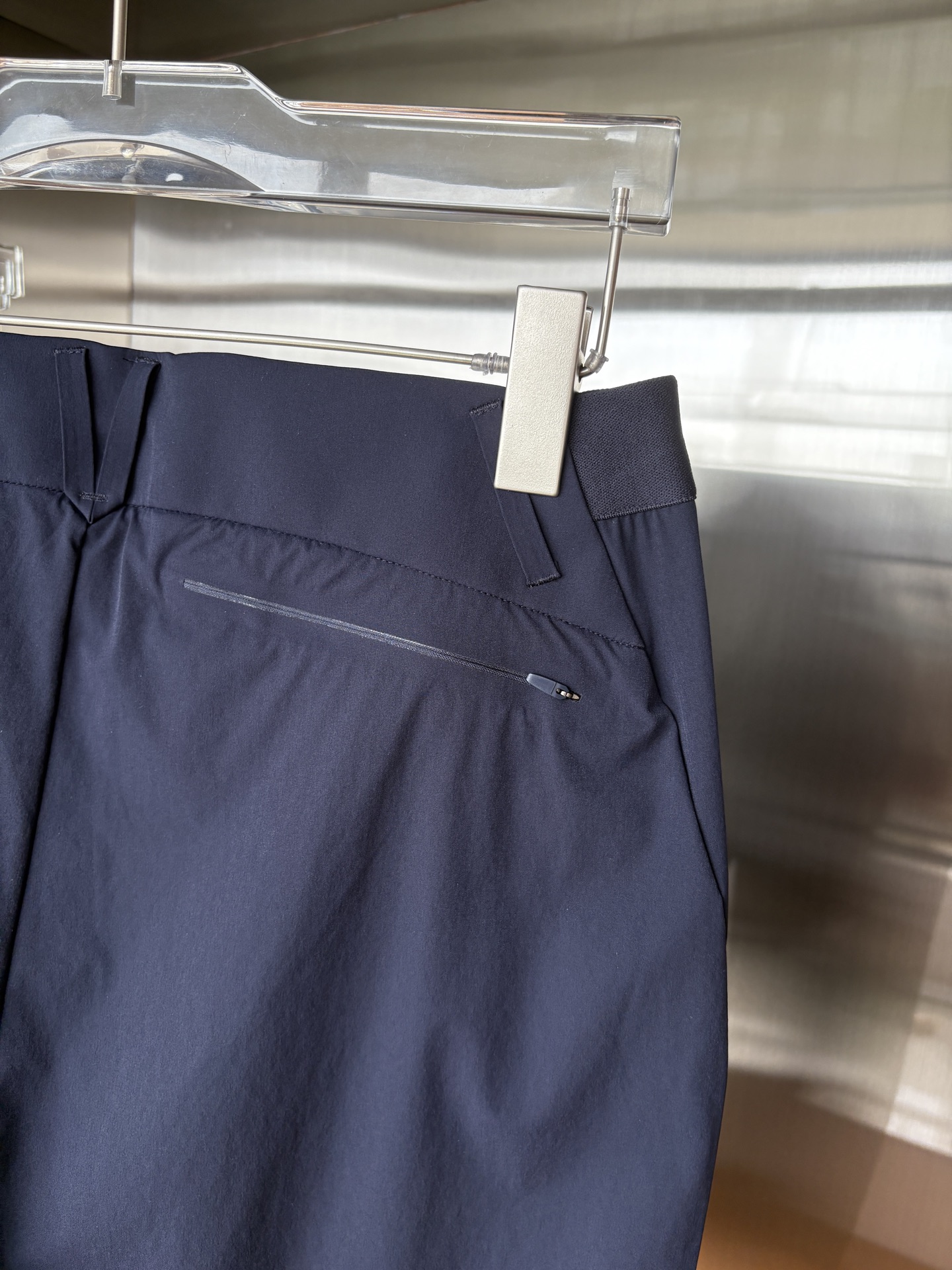  始祖鸟 官网同步 经典户外 工装裤 颜色超级正  海外同步发型 今年流行趋势 进口科技面料 M-3XL