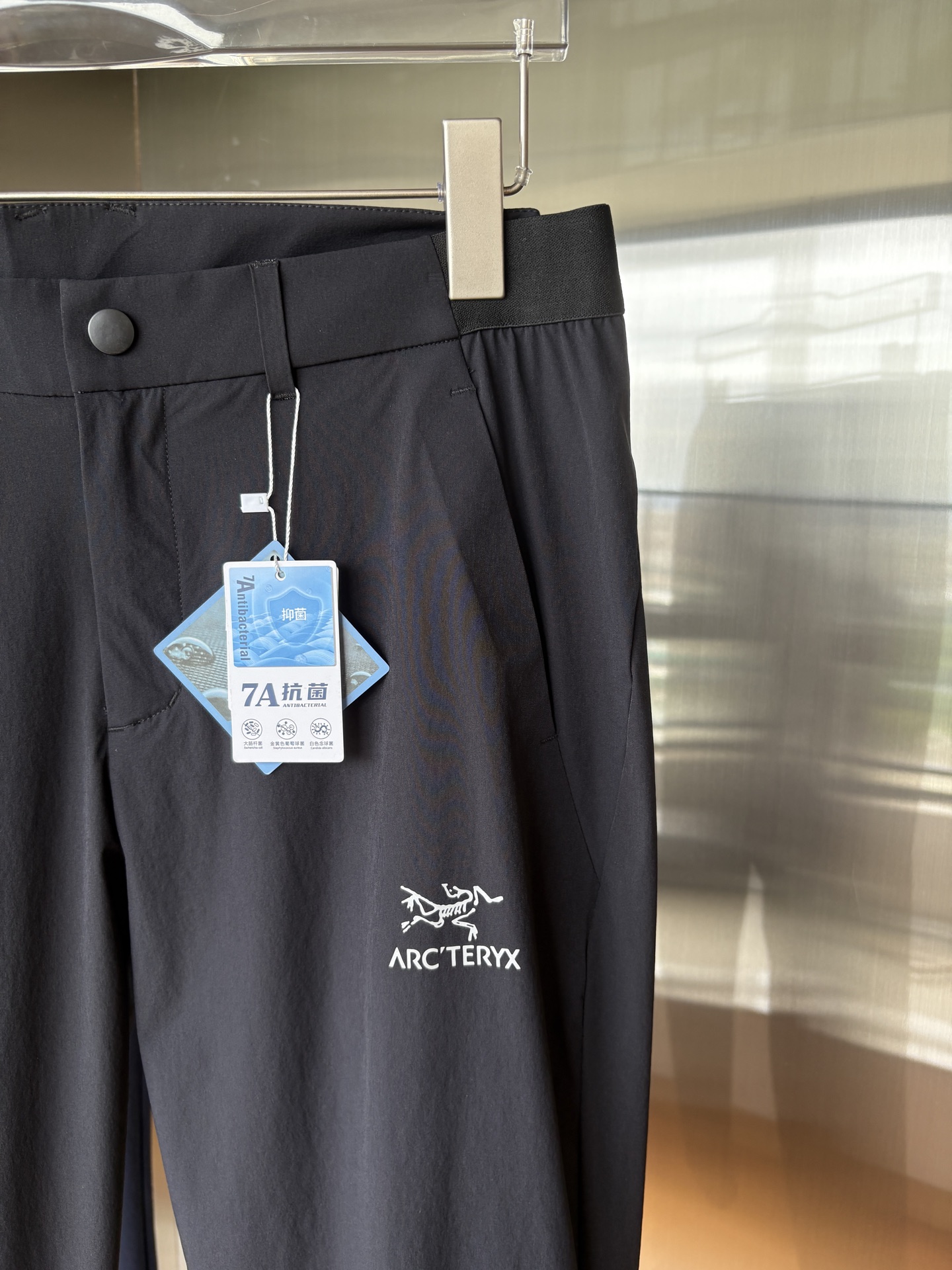  始祖鸟 官网同步 经典户外 工装裤 颜色超级正  海外同步发型 今年流行趋势 进口科技面料 M-3XL