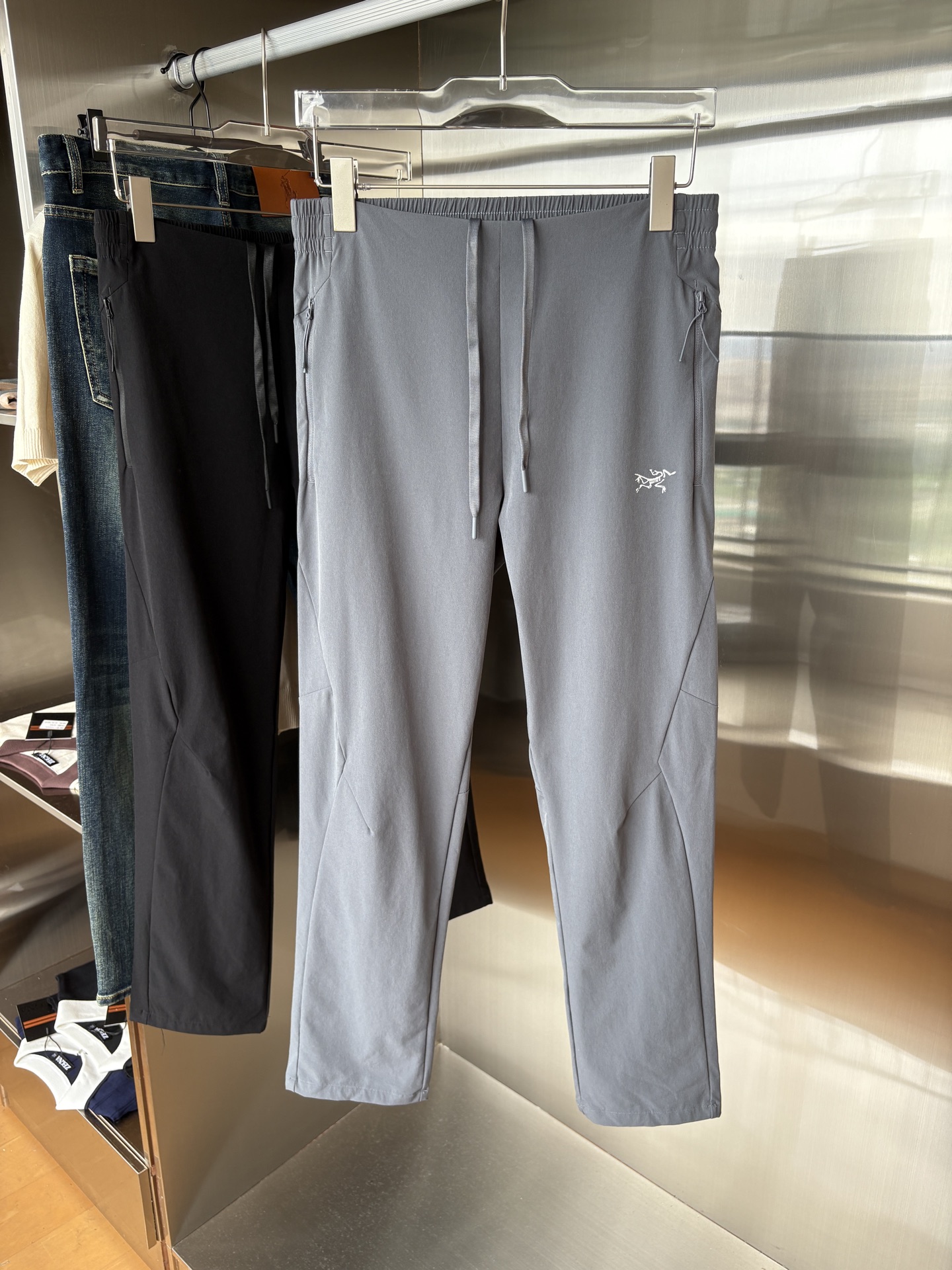 NO:516533,Archaeopteryx official website synchronization classic outdoor work pants super positive color overseas synchronous hairstyles this year's trend import technology fabric M-3XL, arc'teryx,alexander wang19860909始祖鸟 官网同步 经典户外 工装裤 颜色超级正 海外同步发型 今年流行趋势 进口科技面料 M-3XL,arc'teryx,alexander wang,Men's clothing