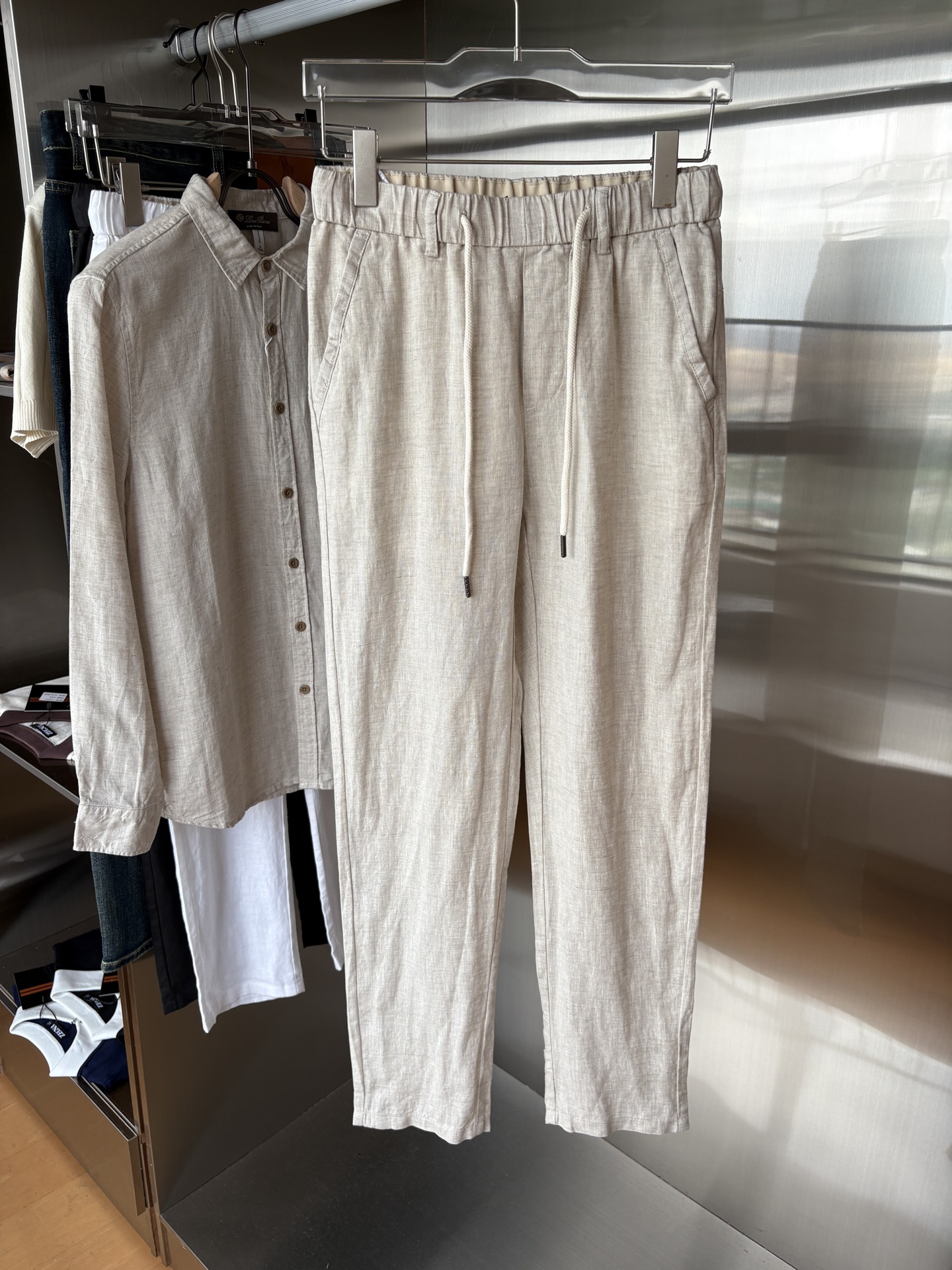 NO:485091,New pure linen simple and versatile thin breathable straight casual trousers, soft, comfortable and breathable & casual versatile color white, original lint color, black Size M-3xL, loro piana, alexander wang19860909L年夏季新款纯亚麻简约百搭薄款透气直筒休闲长裤,面料柔软舒适透气&休闲百搭 颜色白色、原麻色、黑色 尺码M-3xL,,loro piana,alexander wang,Men's clothing