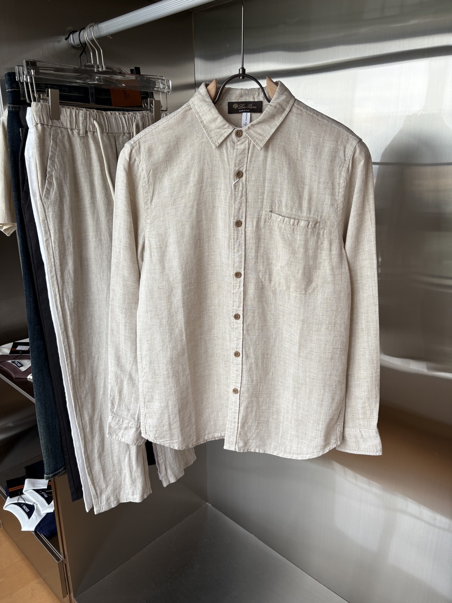 NO:485084,New L-year autumn Laiser linen casual long-sleeved shirt, comfortable and breathable fabric, fashionable and versatile color, original color, size M-3XL, loro piana, alexander wang19860909L年秋季新款莱赛尔亚麻休闲长袖衬衣,面料舒适透气&时尚百搭 颜色原麻色、 尺码M-3XL,,loro piana,alexander wang,Men's clothing