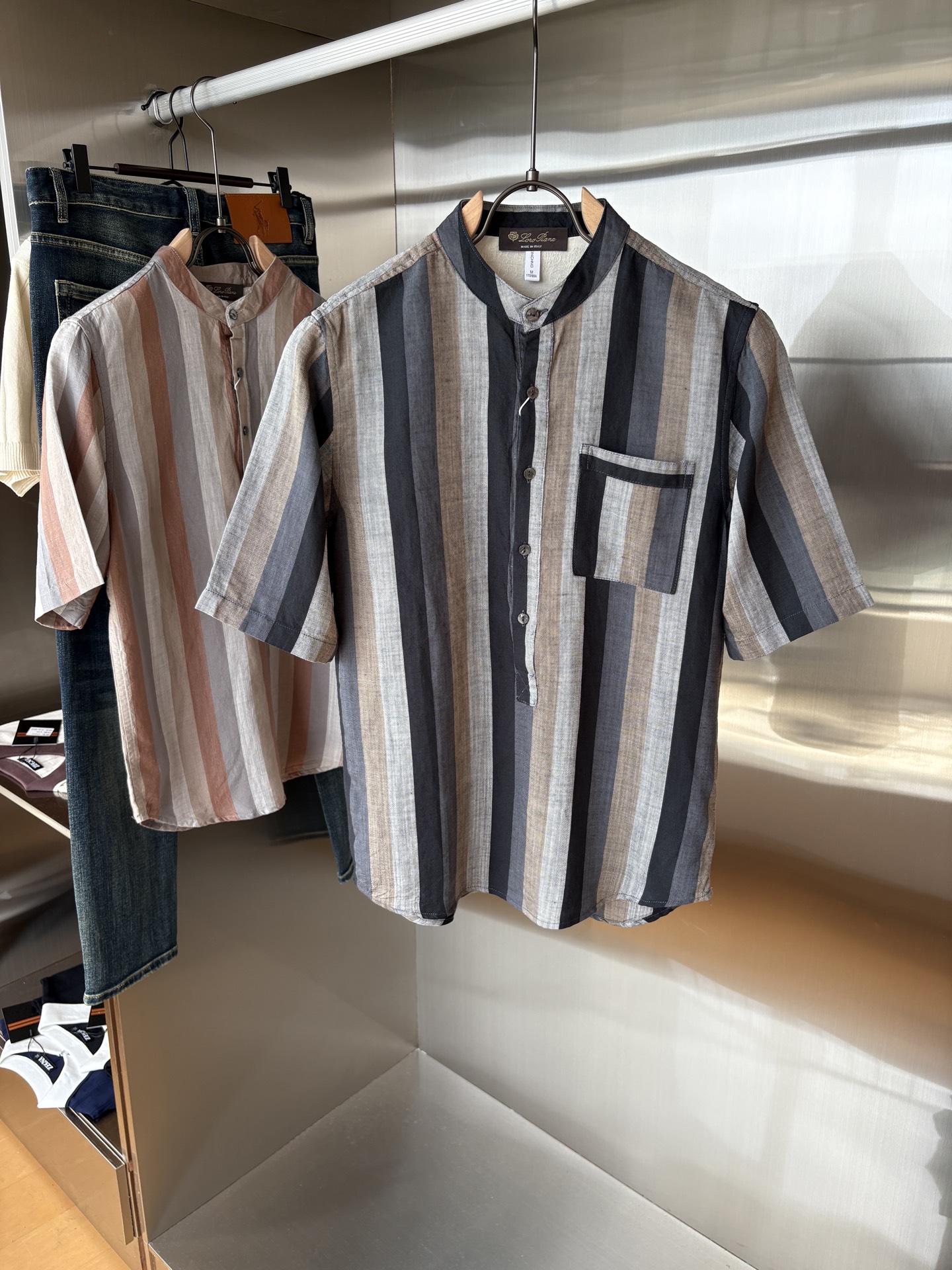 NO:473051,Lp summer new style 75 leiselga 25 linen simple versatile pullover casual shirt, comfortable and breathable fabric & fashionable versatile color orange strips and blue strips Size M-3XL, loro piana, alexander wang19860909Lp年夏季新款75莱赛尔加25亚麻简约百搭套头休闲衬衣,面料舒适透气&时尚百搭 颜色桔条、蓝条 尺码M-3XL,,loro piana,alexander wang,Men's clothing