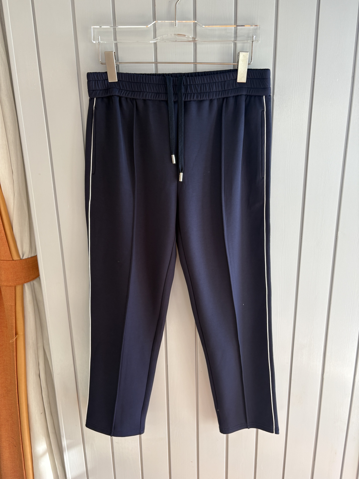 重磅推荐 男士套装 简约百搭款，不挑人穿，腰部松紧抽绳设计 出口订单标准，所有细节处理都非常到位；采用特