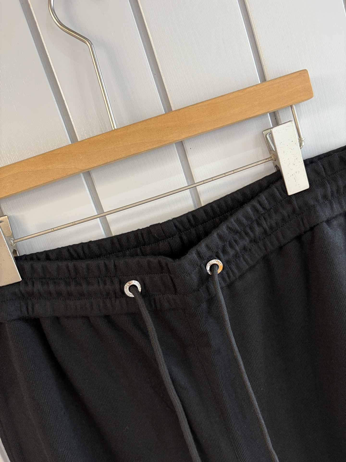 重磅推荐 男士套装 简约百搭款，不挑人穿，腰部松紧抽绳设计 出口订单标准，所有细节处理都非常到位；采用特