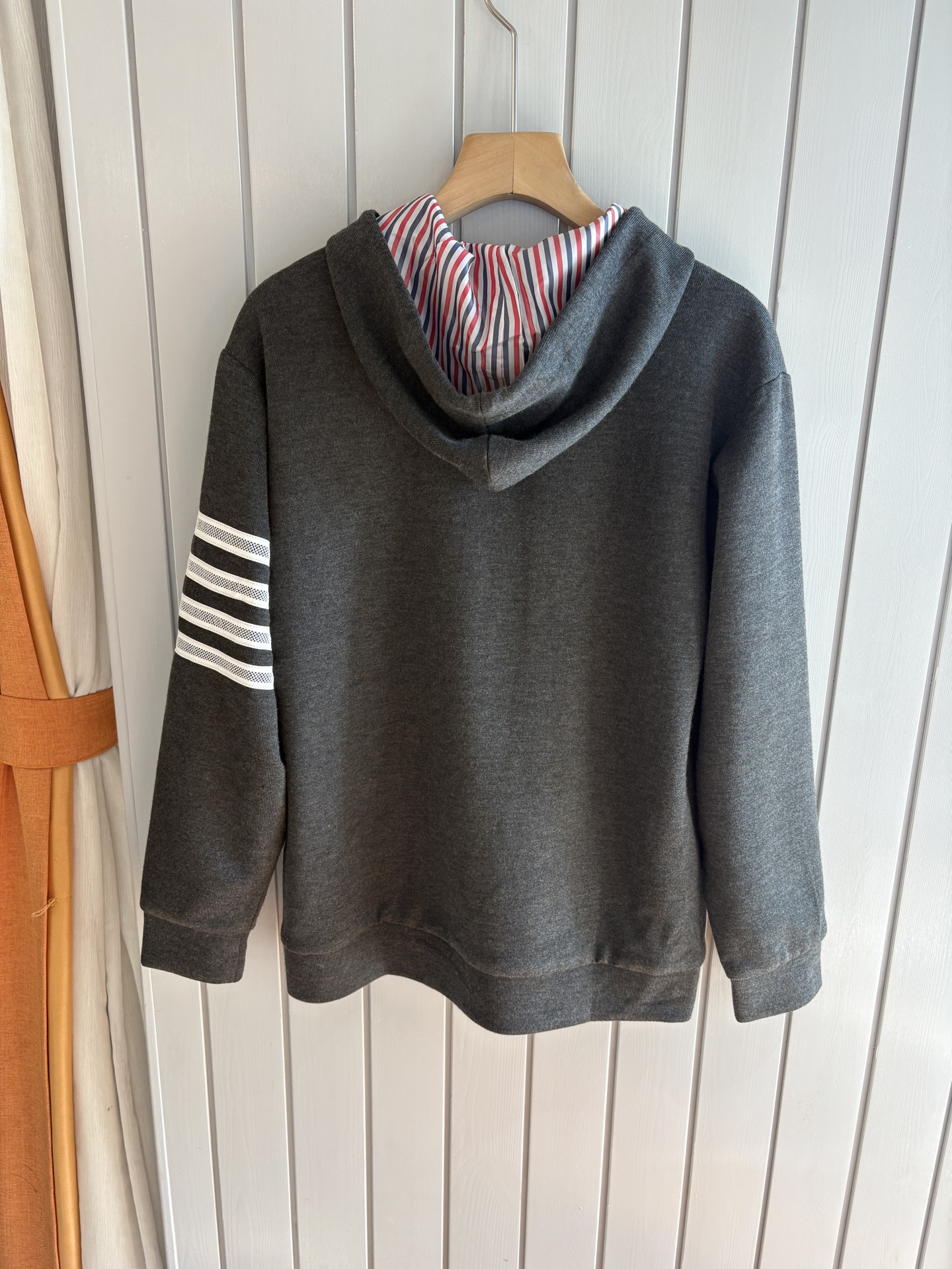 重磅推荐 男士套装 简约百搭款，不挑人穿，腰部松紧抽绳设计 出口订单标准，所有细节处理都非常到位；采用特