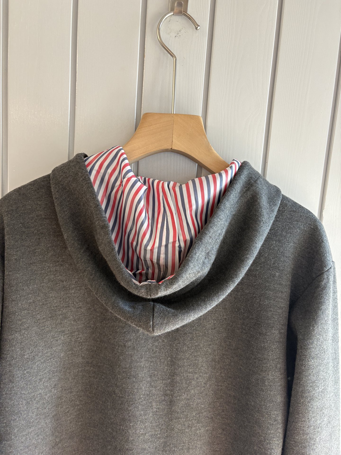 重磅推荐 男士套装 简约百搭款，不挑人穿，腰部松紧抽绳设计 出口订单标准，所有细节处理都非常到位；采用特