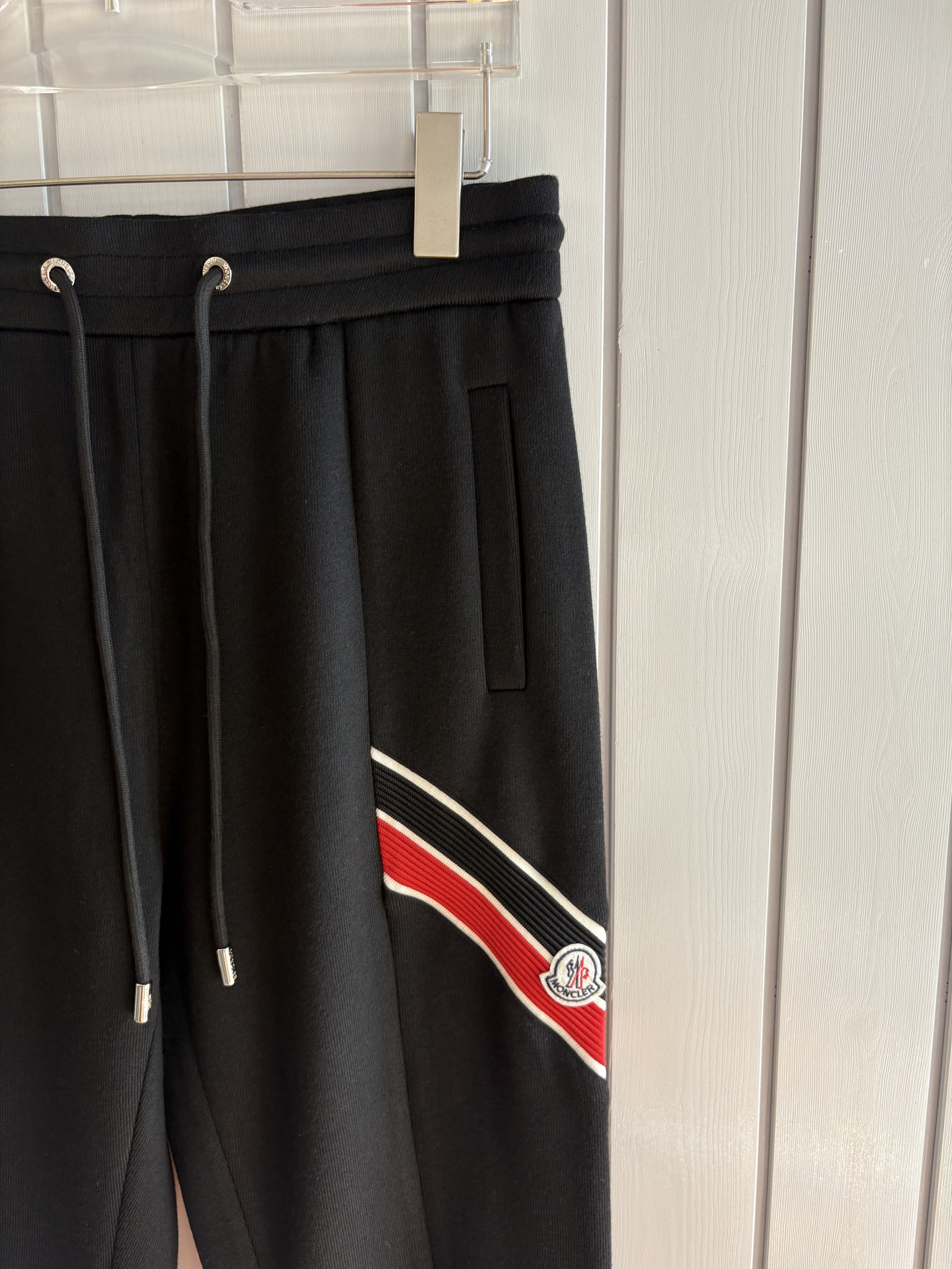 重磅推荐 男士套装 简约百搭款，不挑人穿，腰部松紧抽绳设计 出口订单标准，所有细节处理都非常到位；采用特