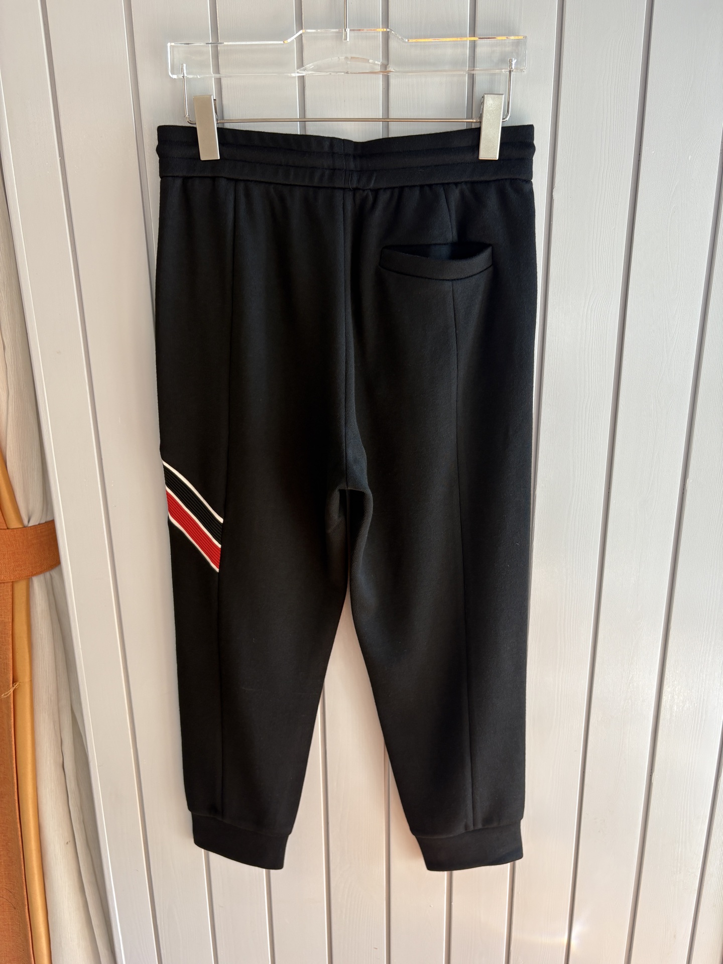 重磅推荐 男士套装 简约百搭款，不挑人穿，腰部松紧抽绳设计 出口订单标准，所有细节处理都非常到位；采用特