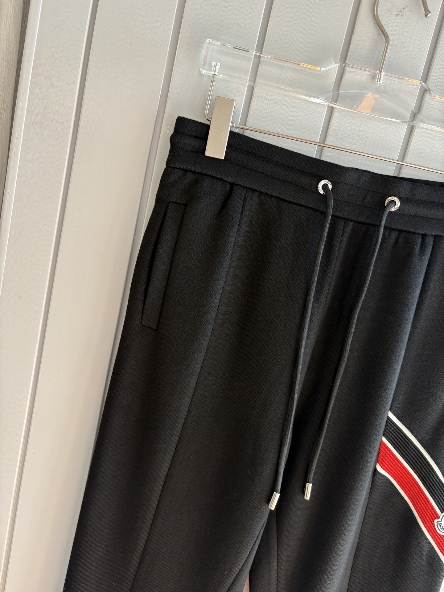 重磅推荐 男士套装 简约百搭款，不挑人穿，腰部松紧抽绳设计 出口订单标准，所有细节处理都非常到位；采用特