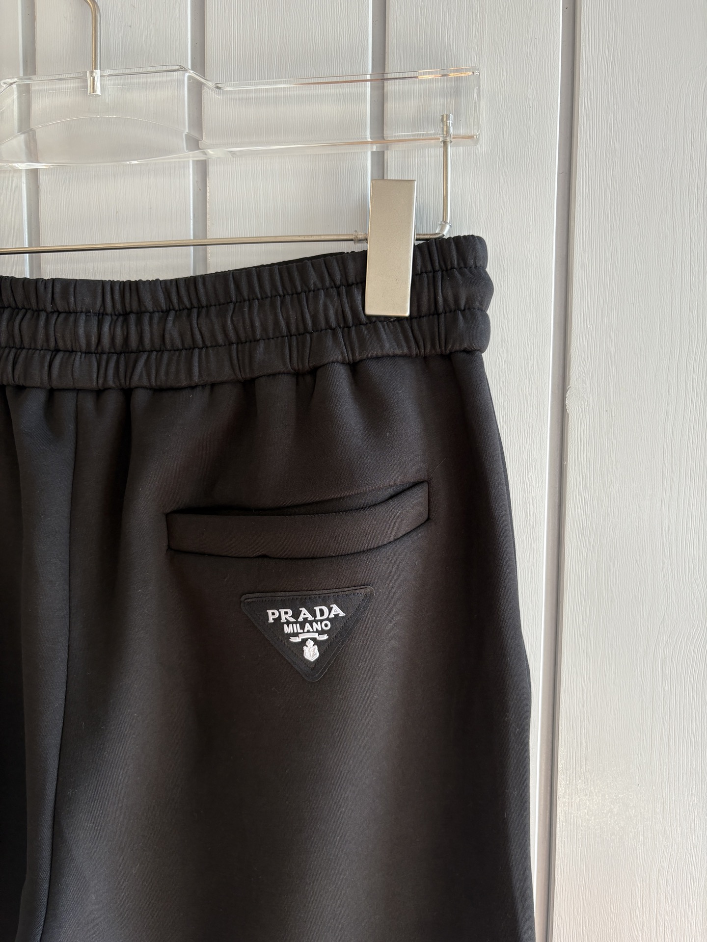 重磅推荐 男士套装 简约百搭款，不挑人穿，腰部松紧抽绳设计 出口订单标准，所有细节处理都非常到位；采用特