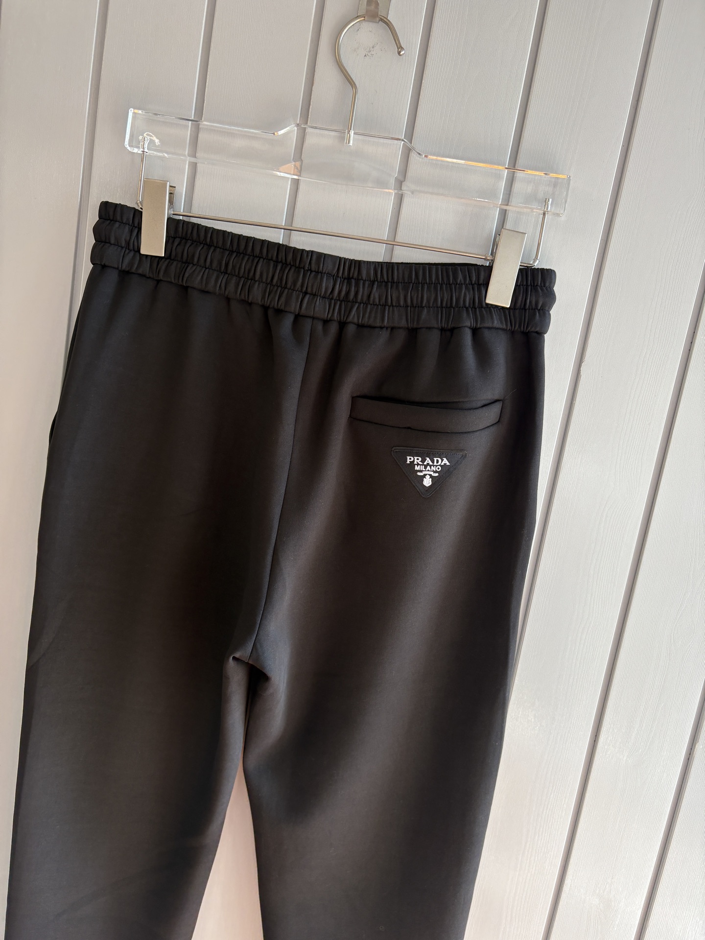 重磅推荐 男士套装 简约百搭款，不挑人穿，腰部松紧抽绳设计 出口订单标准，所有细节处理都非常到位；采用特